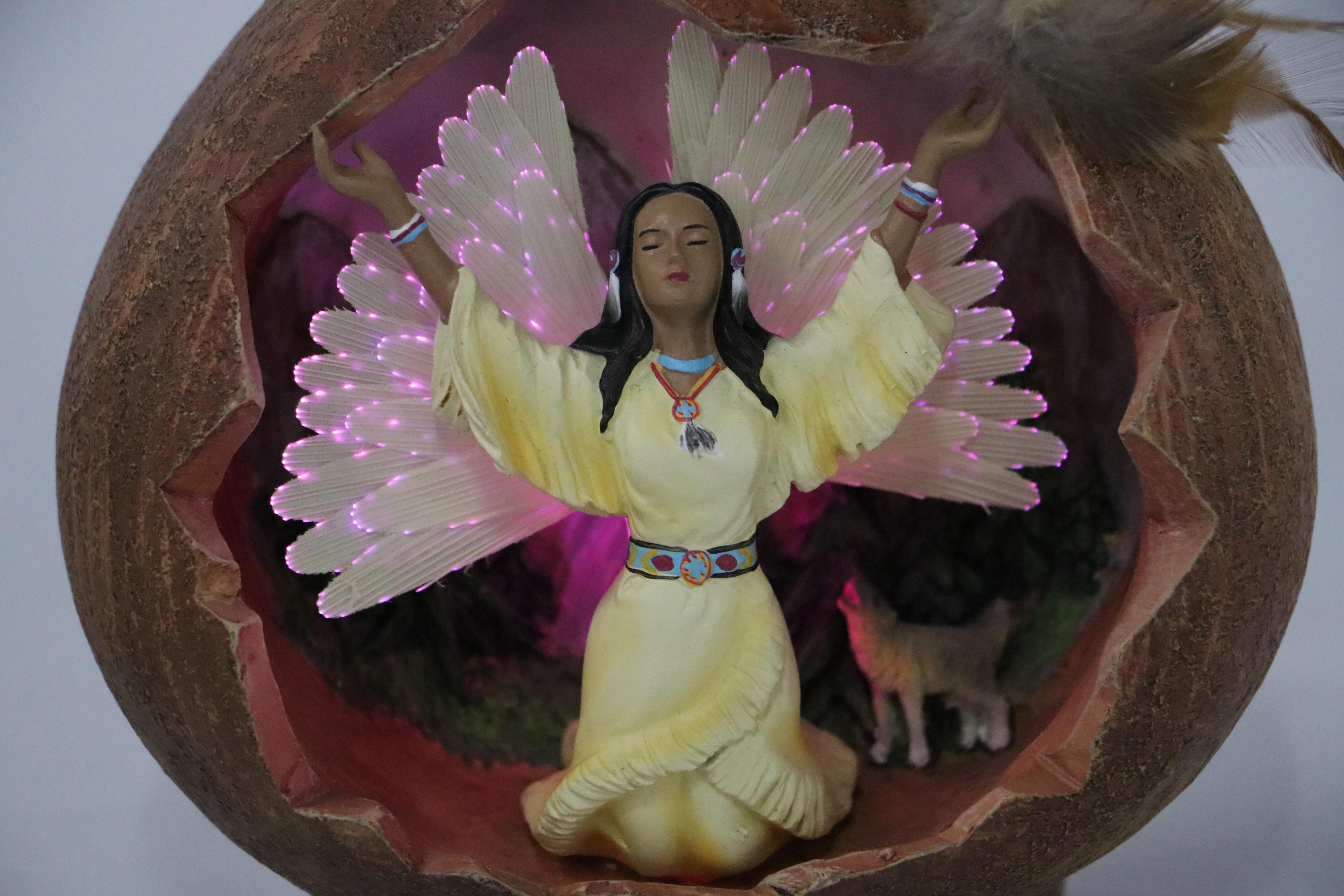 Wood N Wax Native American Candle with Illuminated Angel and Gourd Figurine