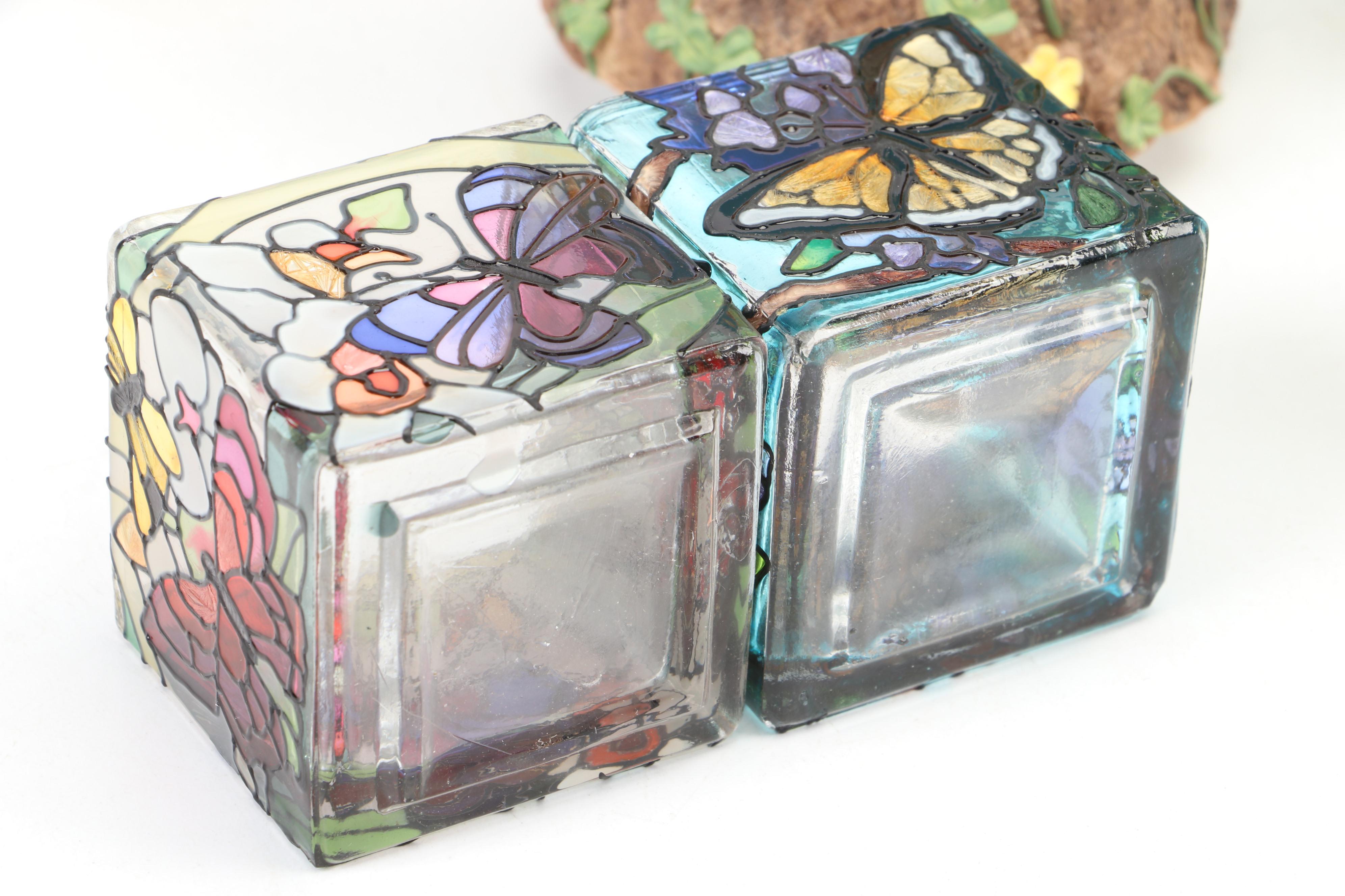 The San Francisco Resin Music Box with Hallmark Metal Figurines and More