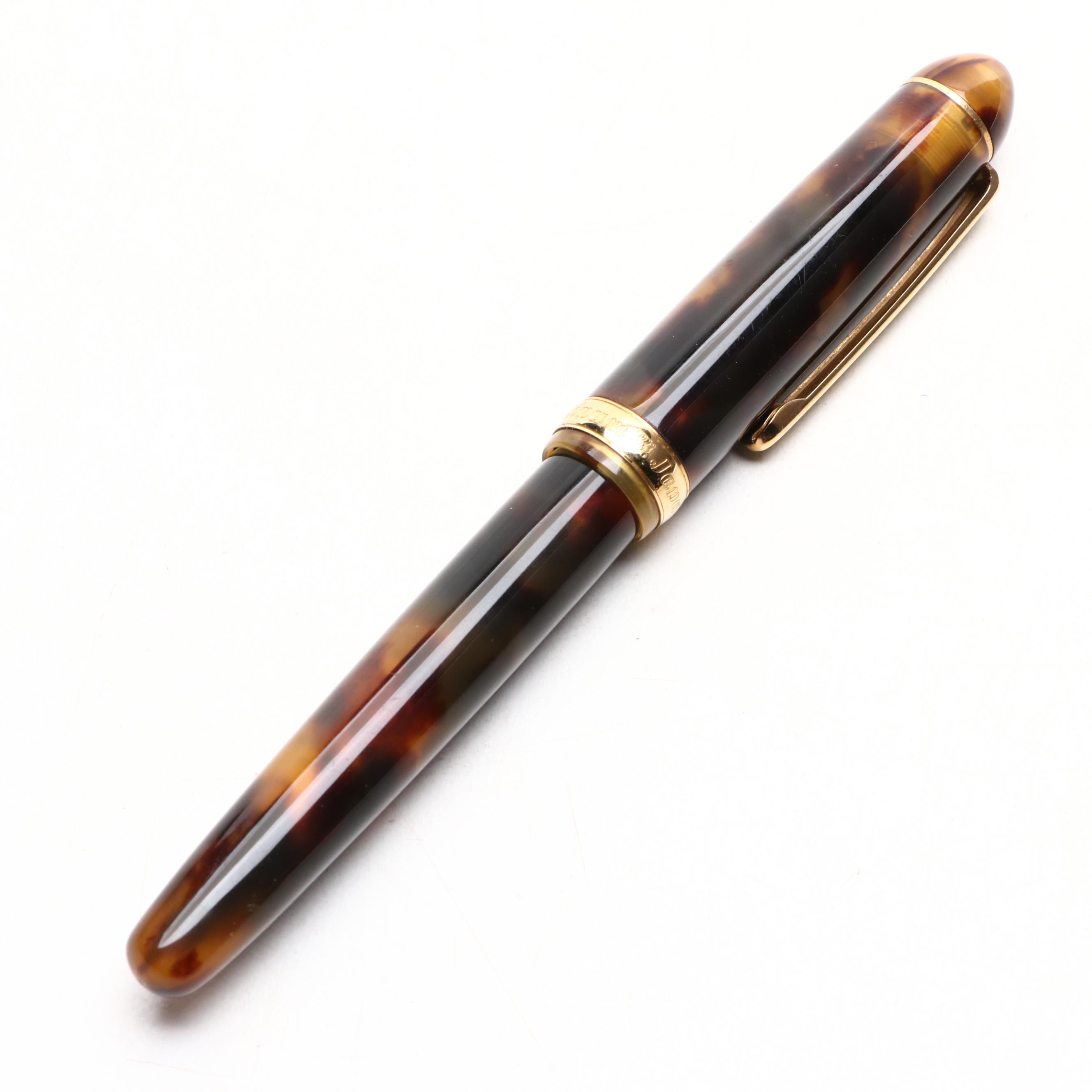 Platinum of Japan Tortoiseshell Lacquer Fountain Pen With 18K Nib