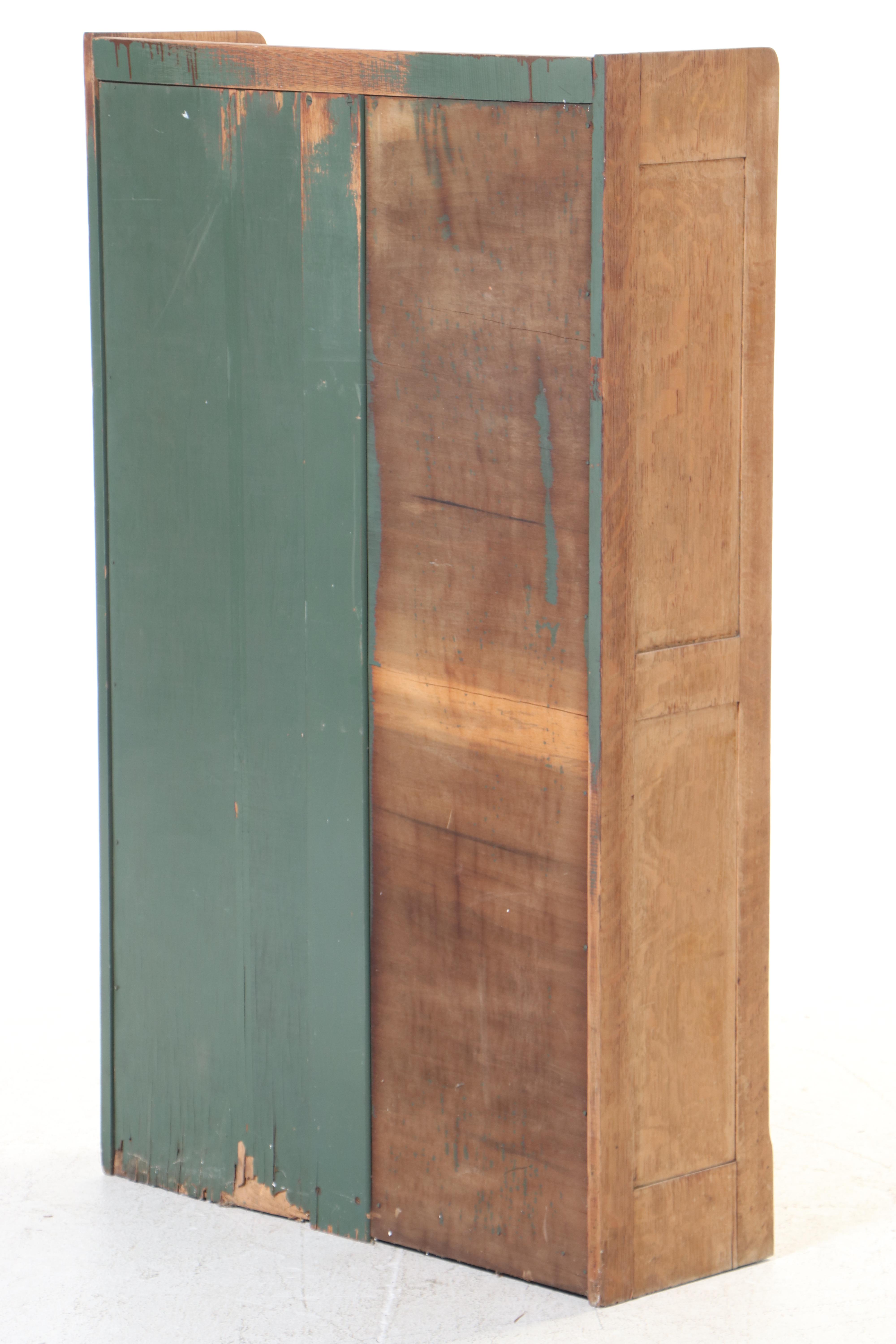 Library Bureau Sole Makers Quartersawn Oak Bookcase, Early 20th Century