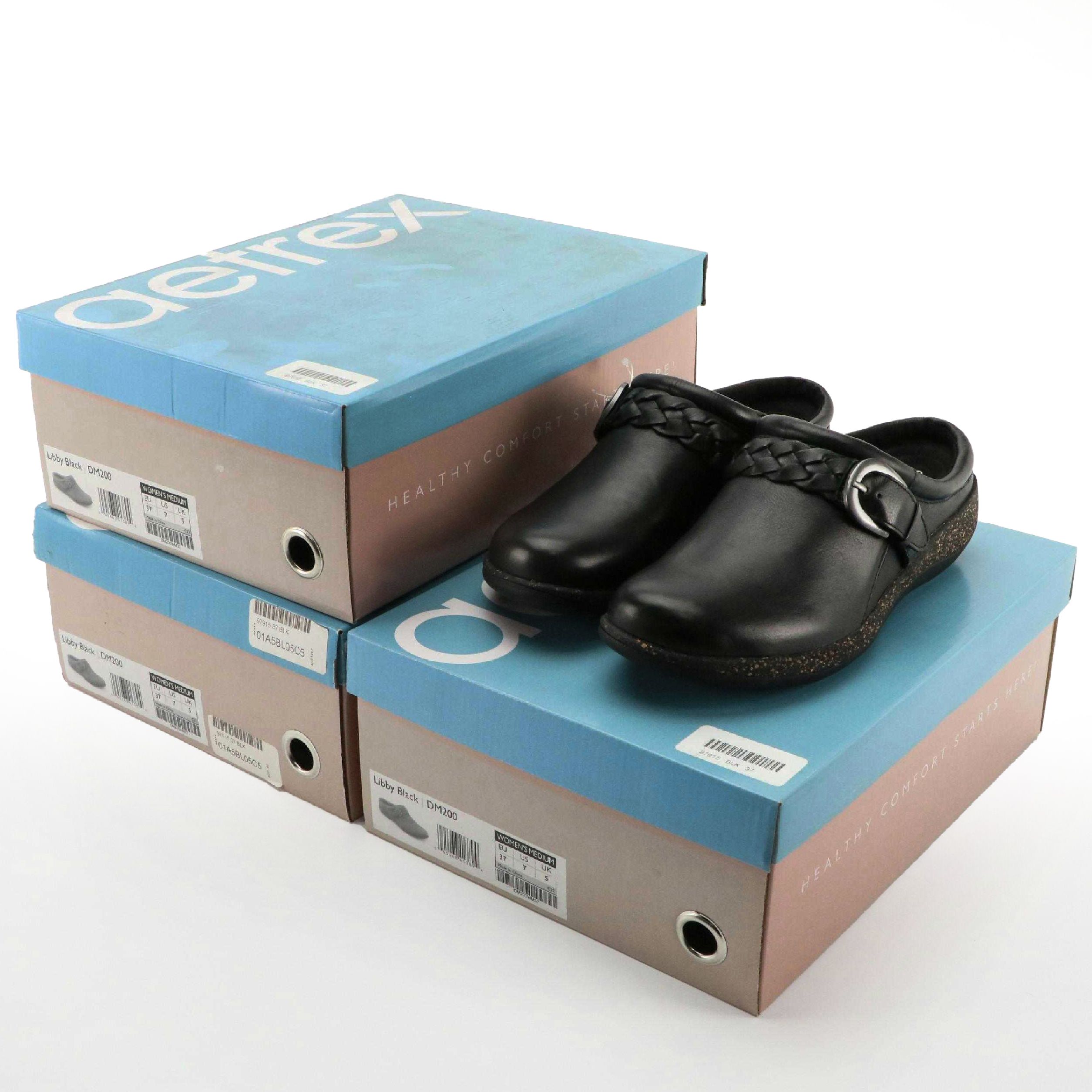 Aetrex Libby Clogs in Black with Boxes, NWT