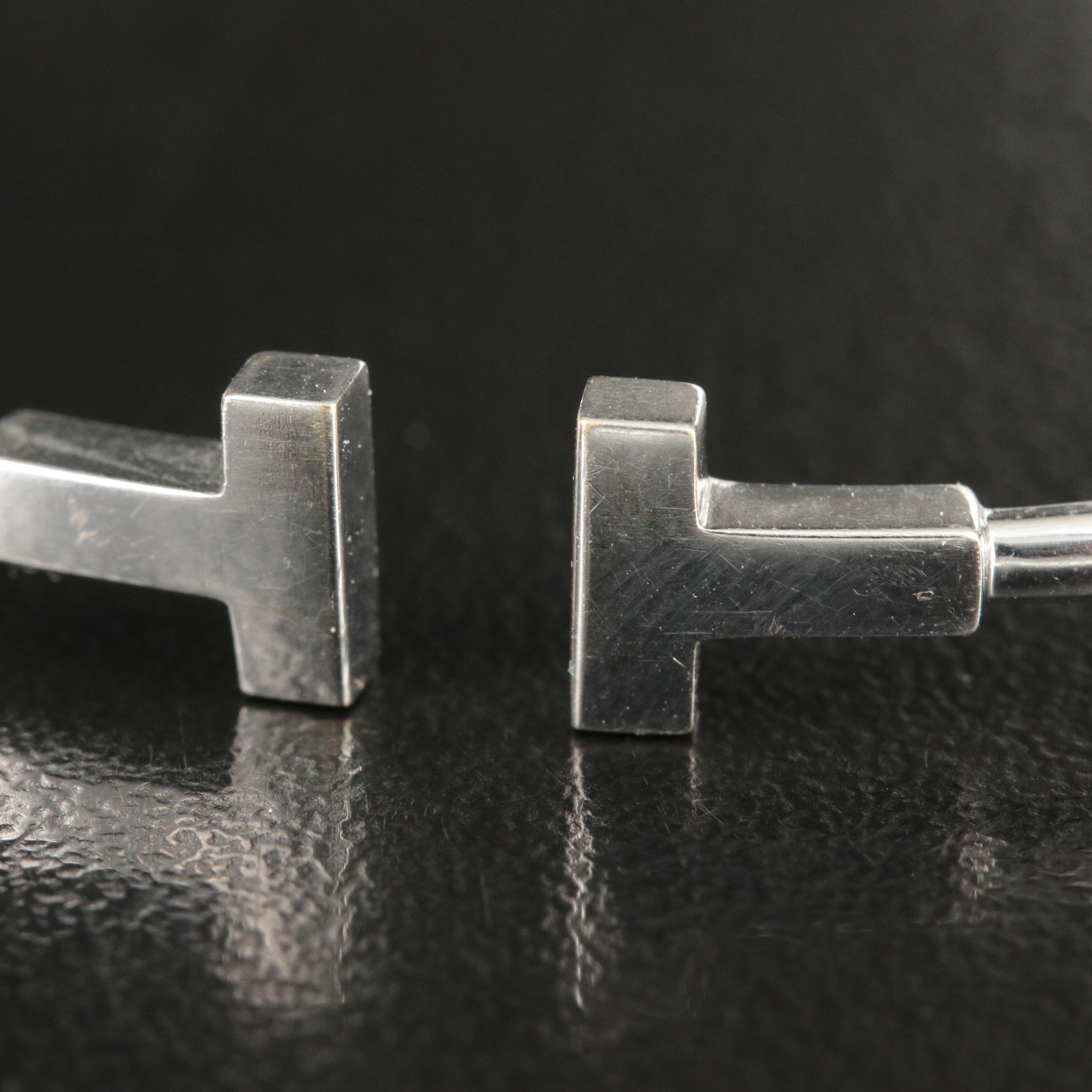 Tiffany & Co. "Tiffany T" 18K Wire Bracelet