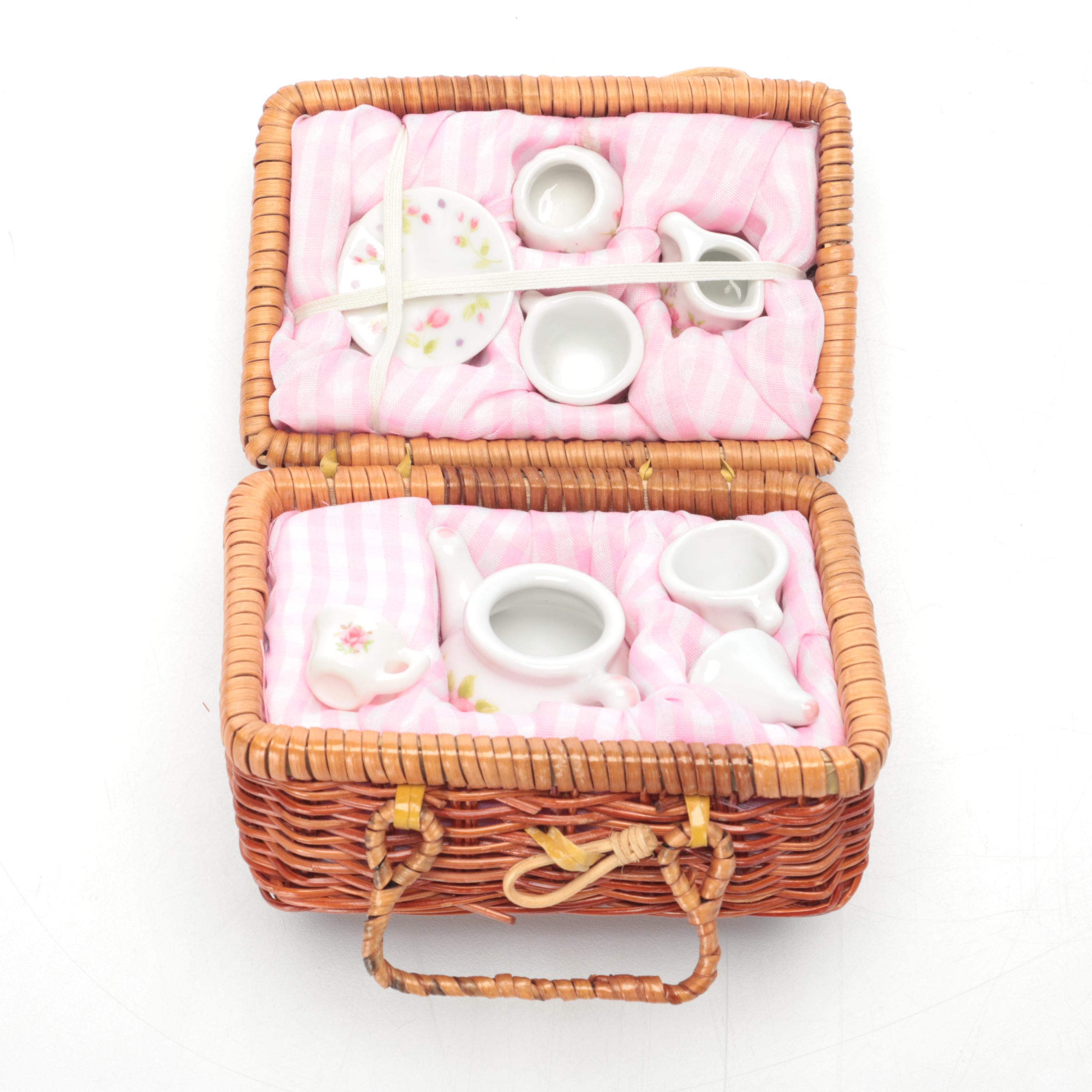 Wooden Doll House with Accessories