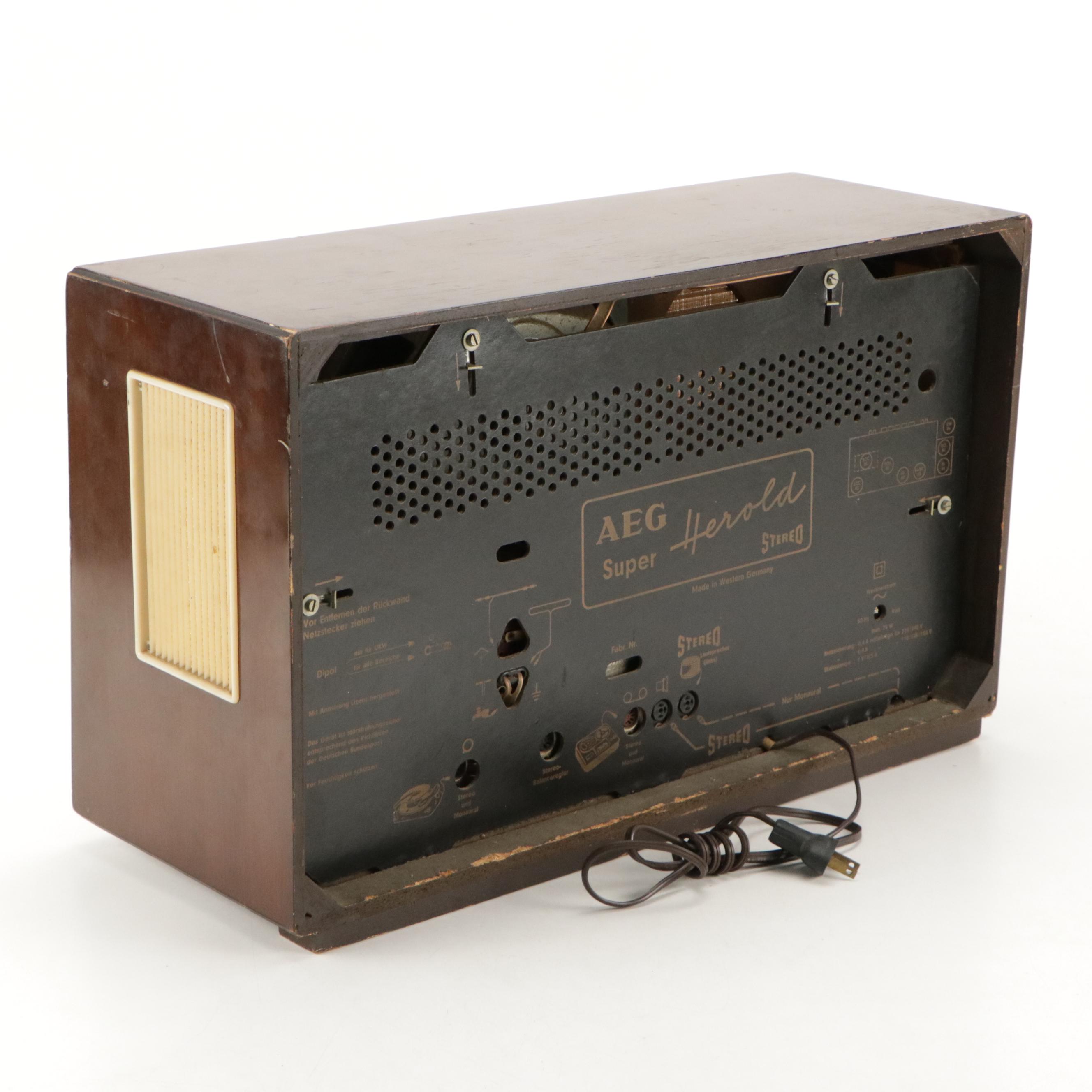 AEG West Germany "Super Harold"  Broadcast Receiver Radio, Mid-20th Century