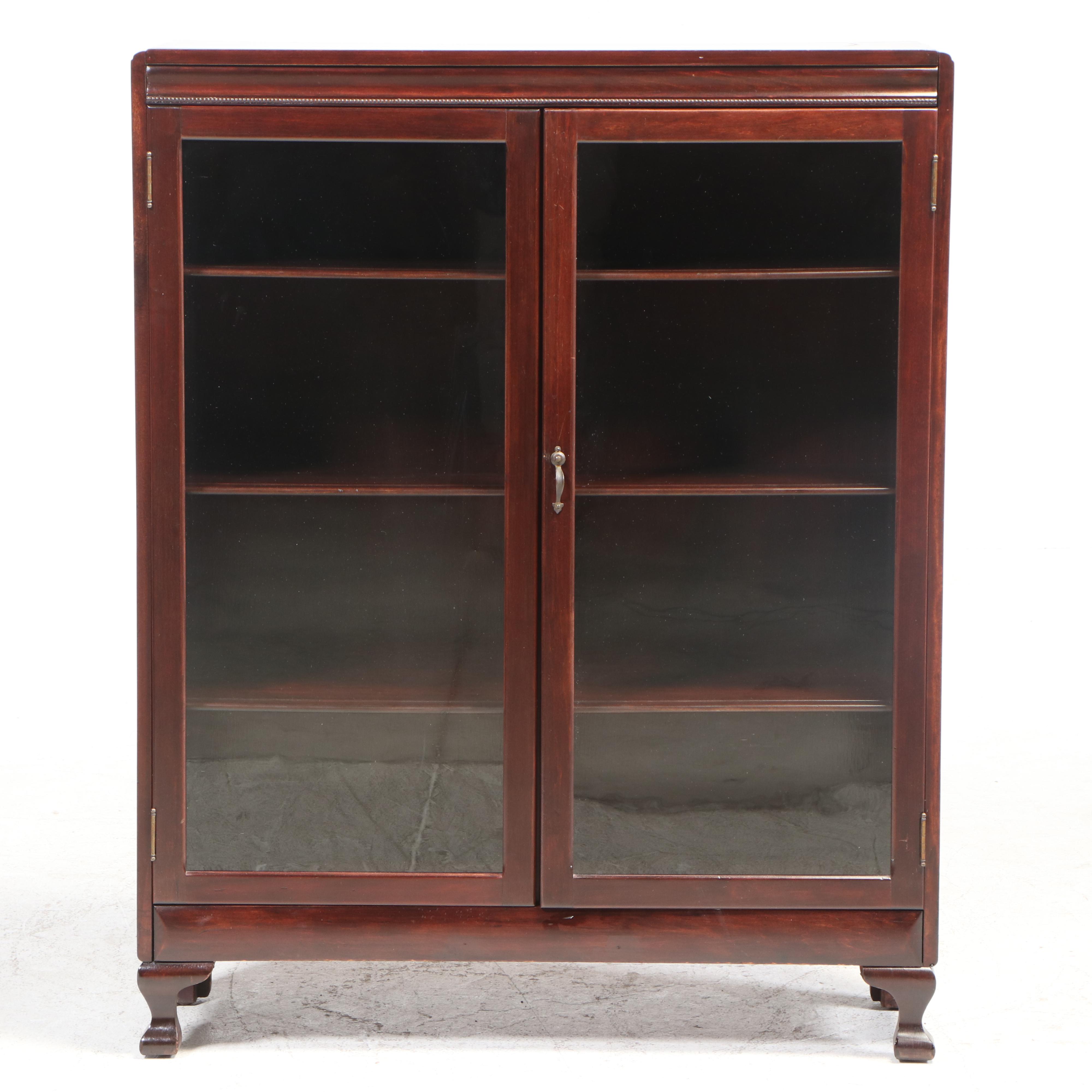 Stern Brothers Colonial Revival Mahogany-Stained Bookcase, Early 20th Century