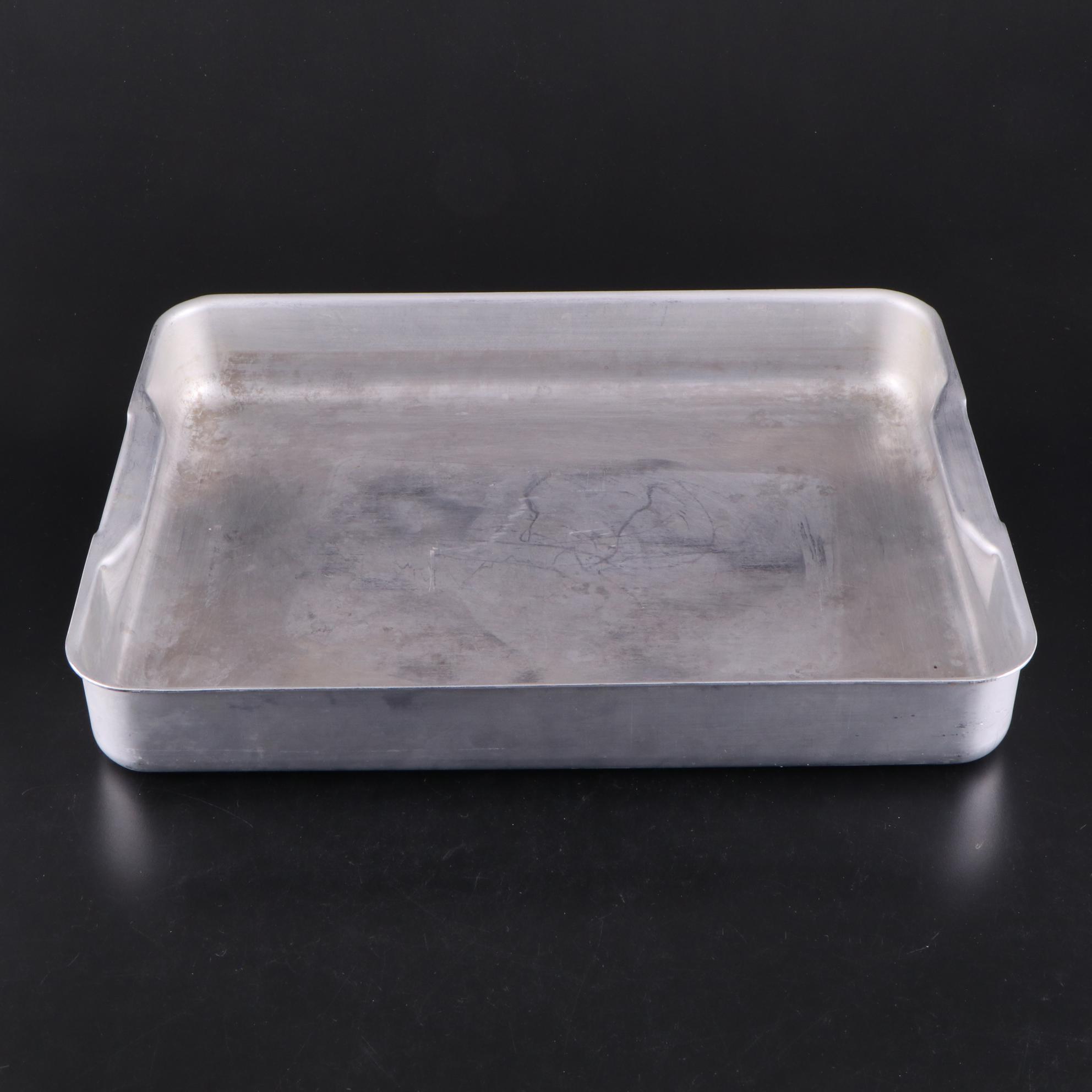 Wagner Ware Roasting Pan and Trivet with Metal Cake Pan with More