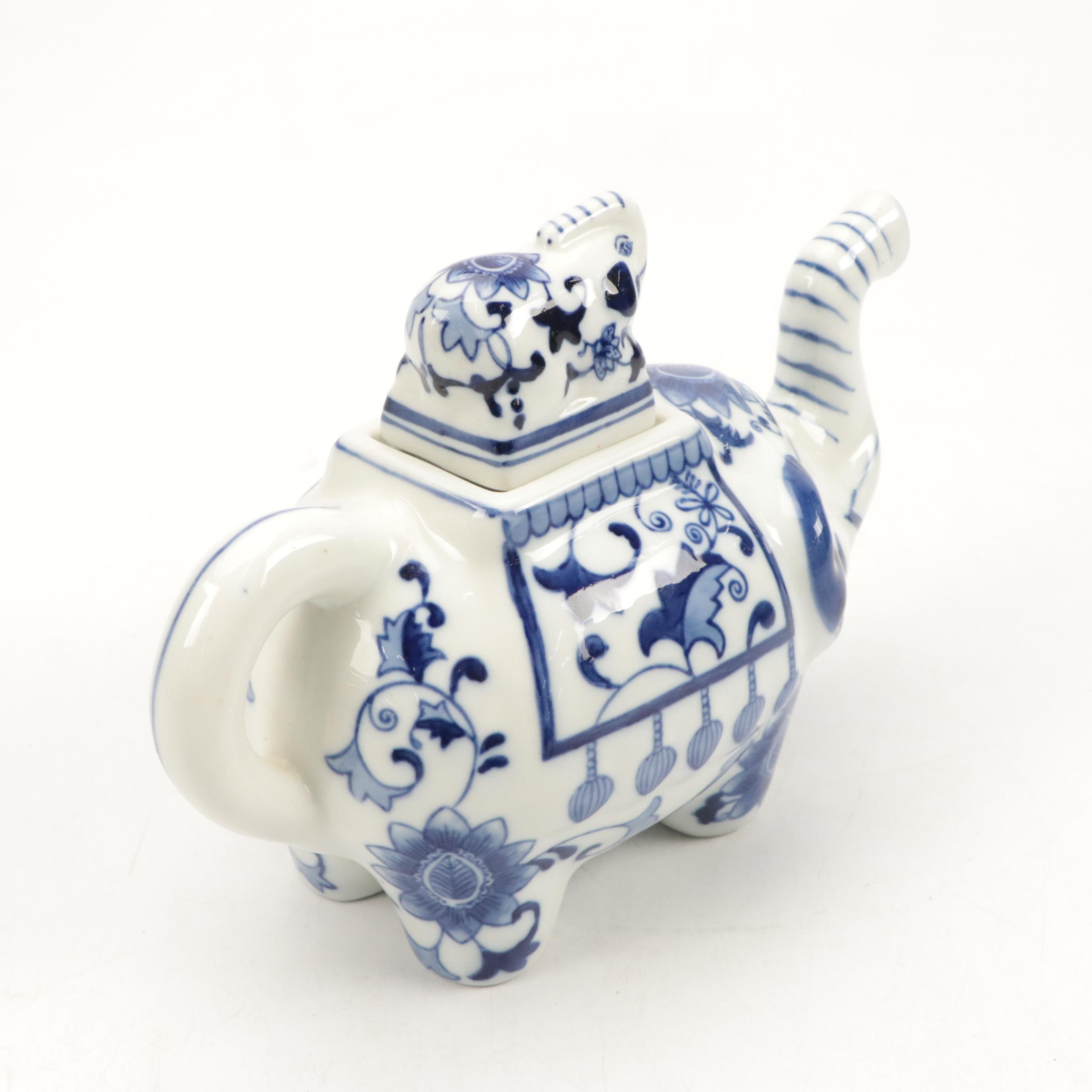 Chinese Style Porcelain Blue and White Elephant Teapot and Cups
