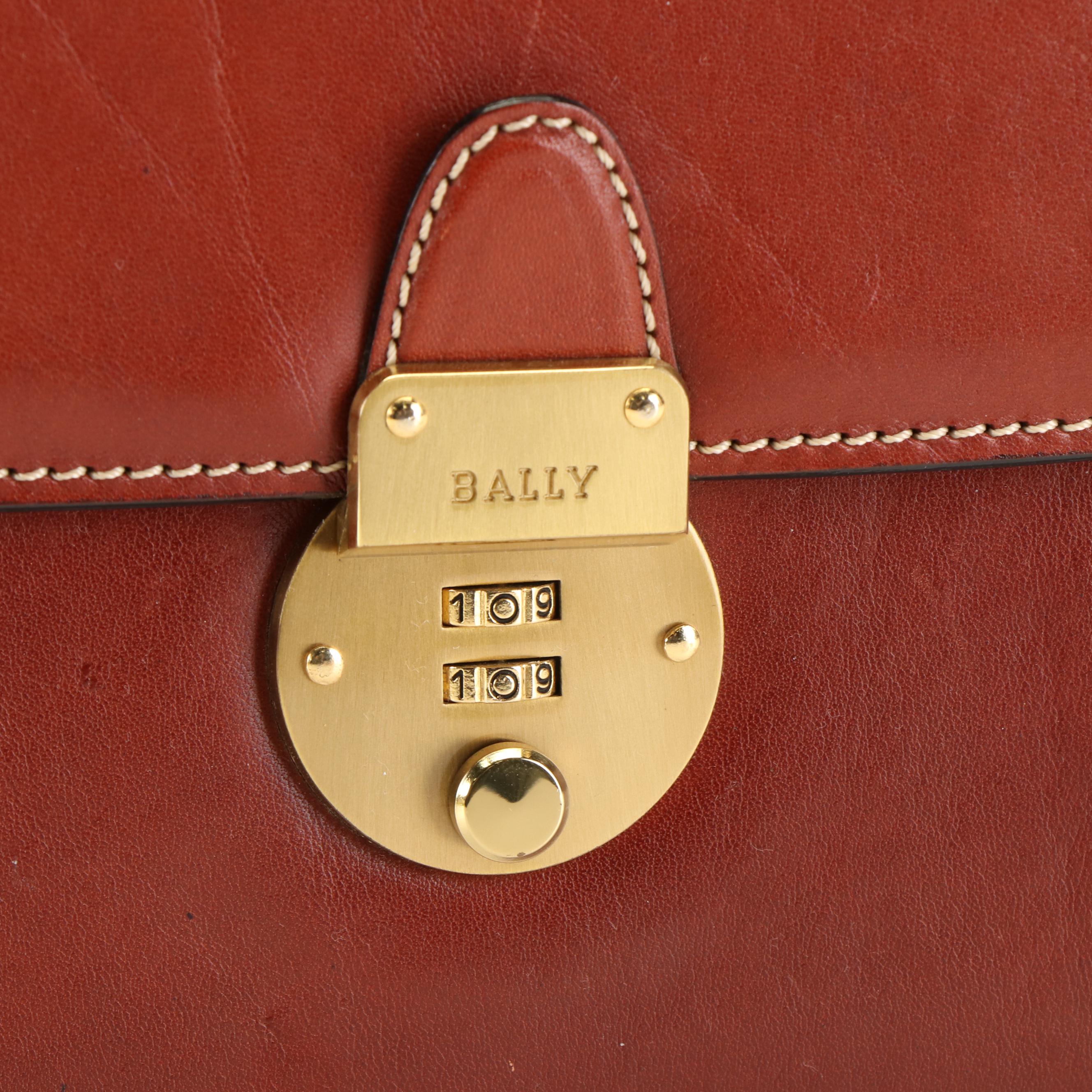 Bally Clutch Bag in Brown Leather