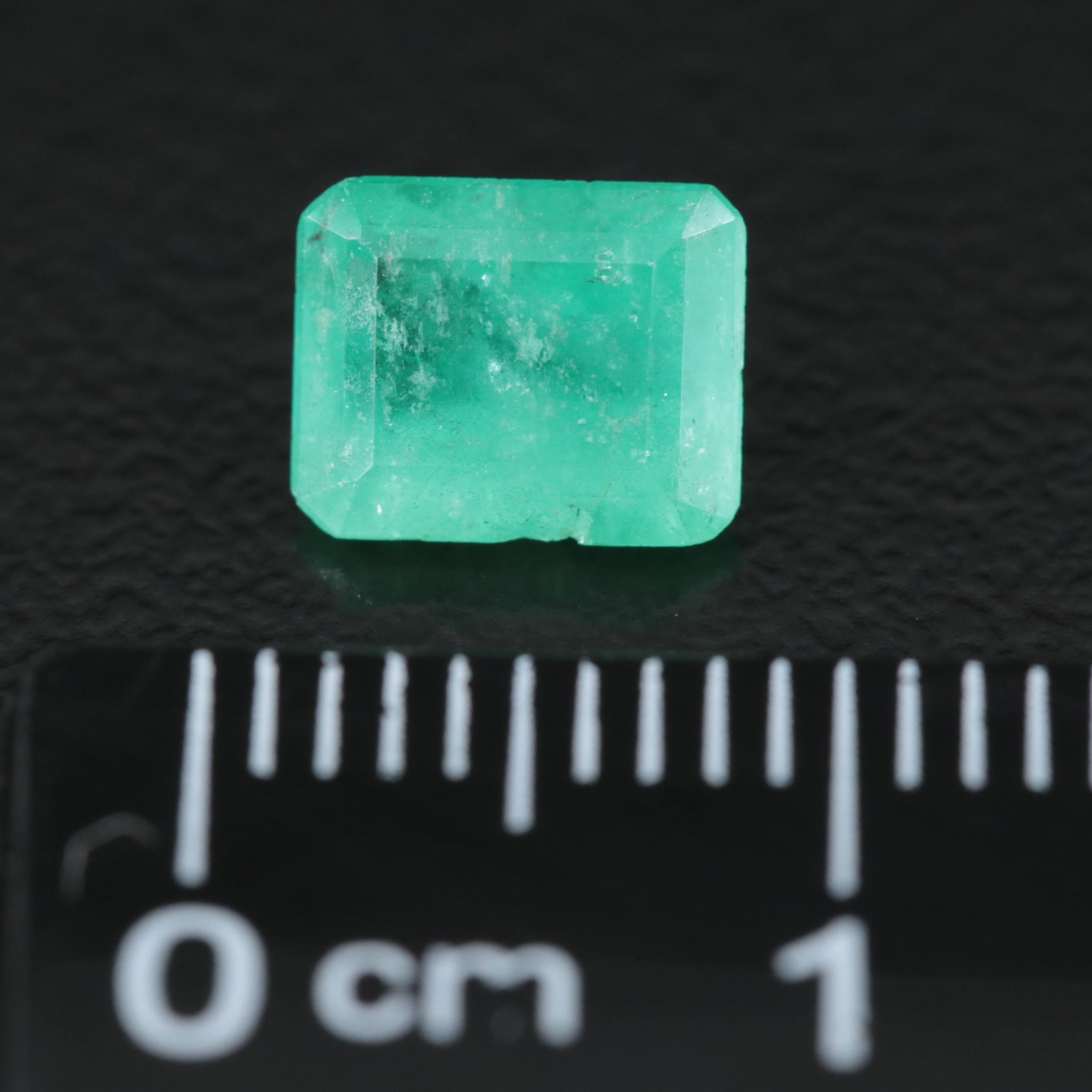 Loose 1.13 CT Emerald