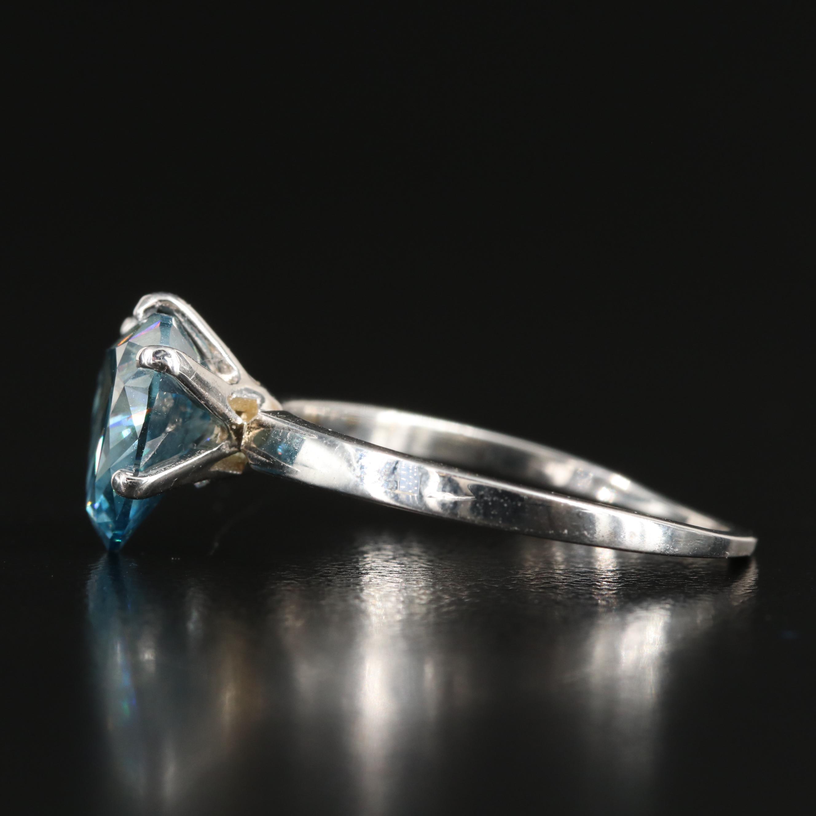 18K 3.01 CT (Origin Undetermined) Fancy Dark Blue Diamond Ring