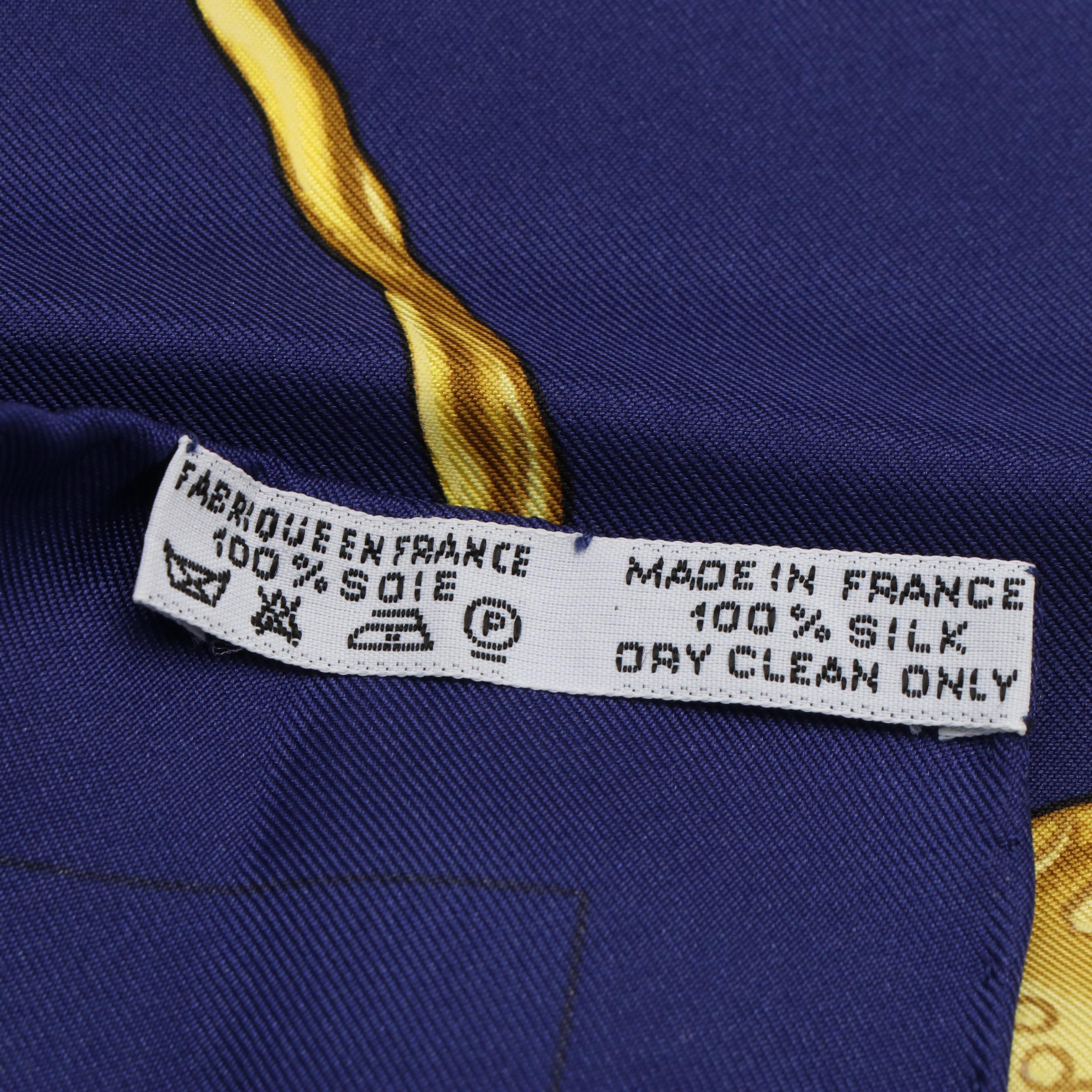 Hermès "Kosmima" Jewelry Precious Metals Navy Gold Silk Scarf