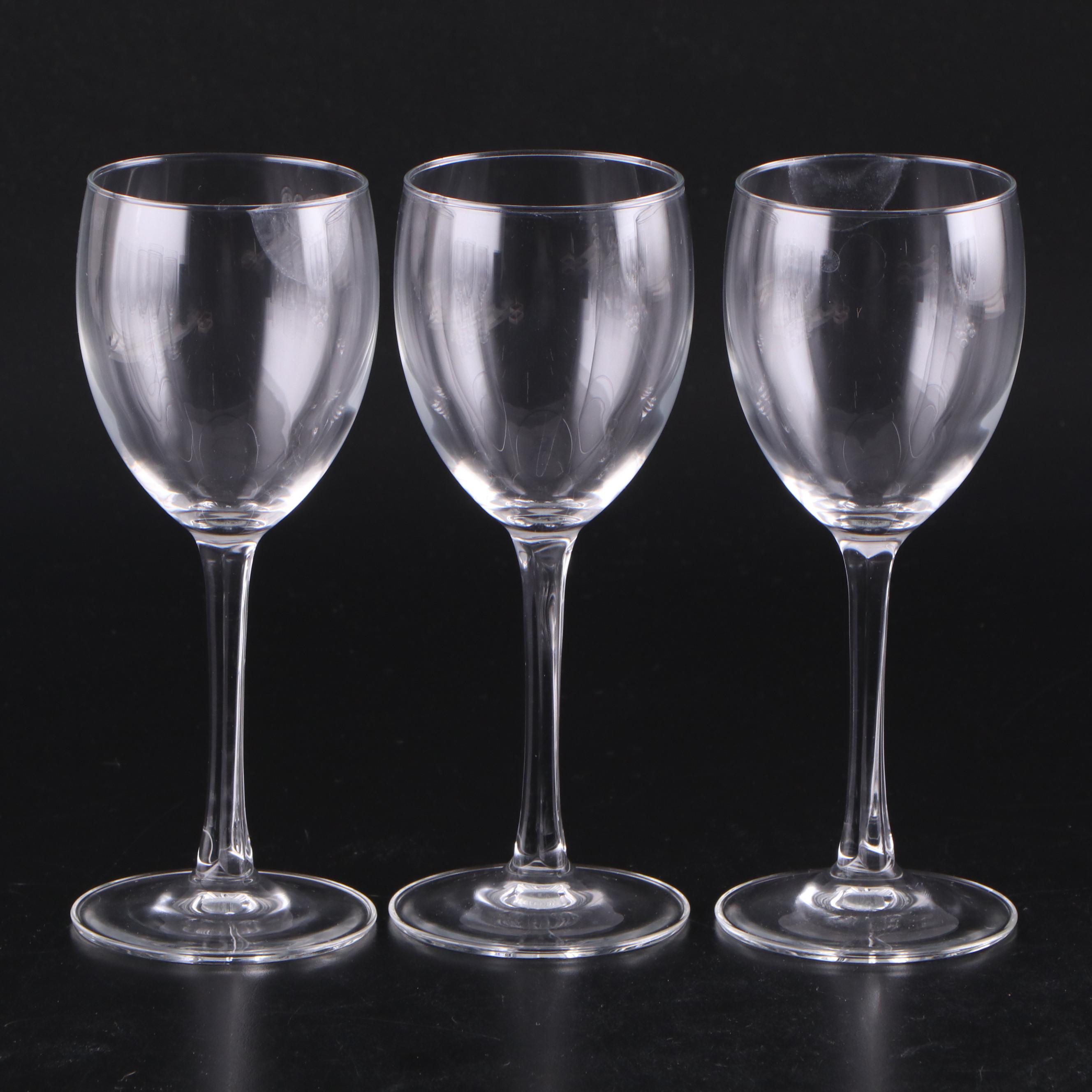 Clear Glass Stemmed Wine Glasses