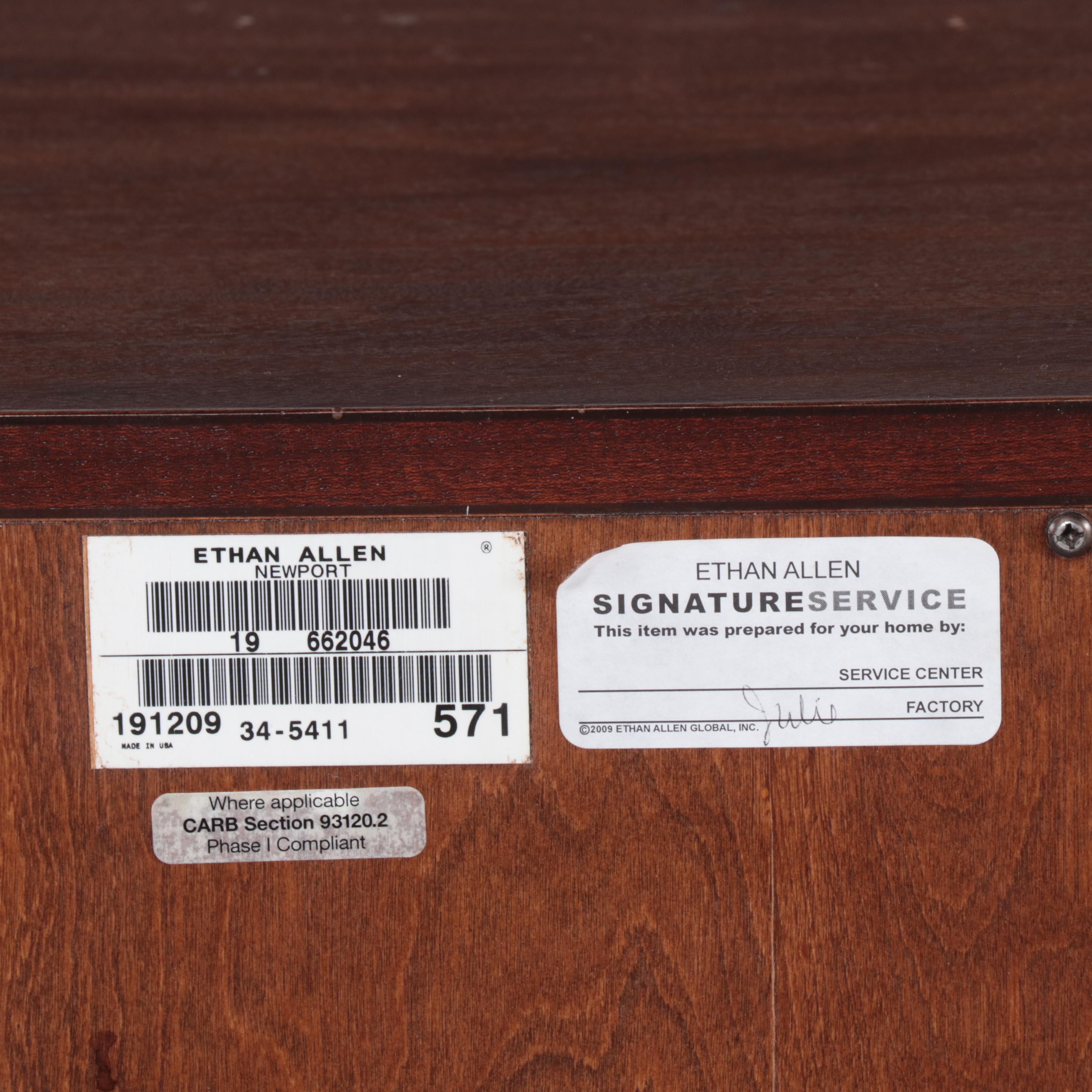 Ethan Allen "Newport" Federal Style Mahogany and Crossbanded Bowfront Chest