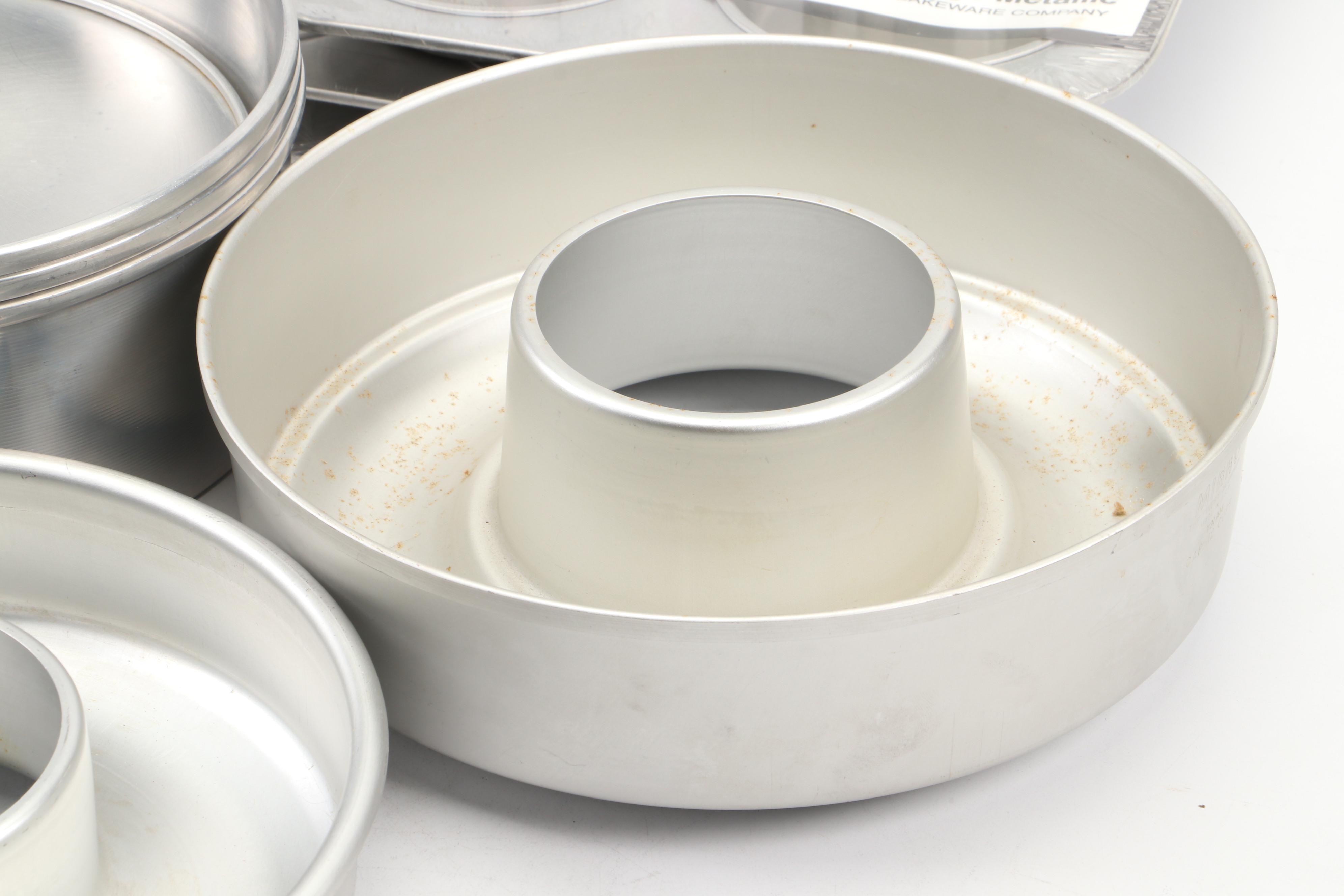 Chicago Metallic Metal Hamburger Bun Pans and Hot Dog Pans with More