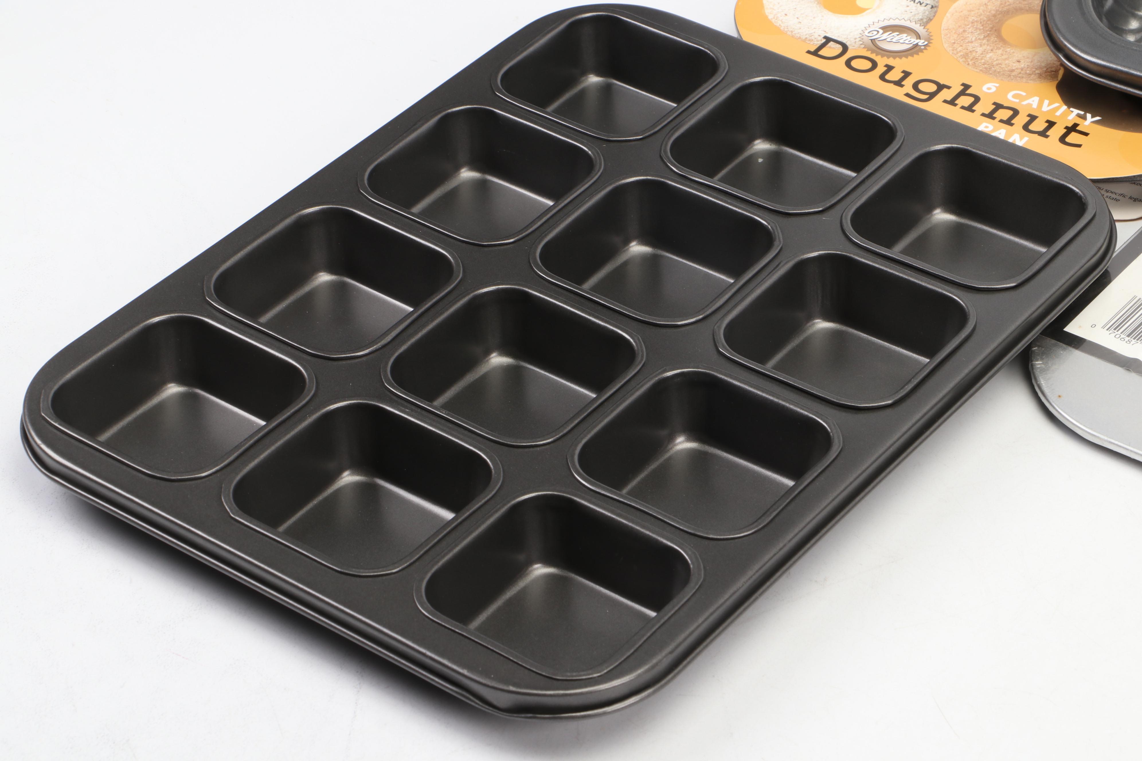 Chicago Metallic Metal Hamburger Bun Pans and Hot Dog Pans with More