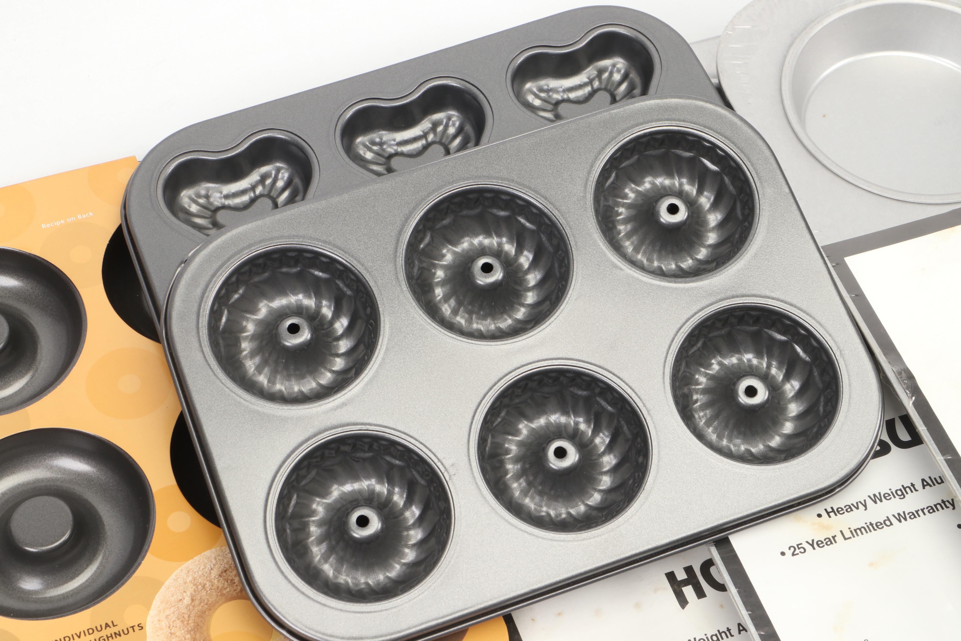 Chicago Metallic Metal Hamburger Bun Pans and Hot Dog Pans with More