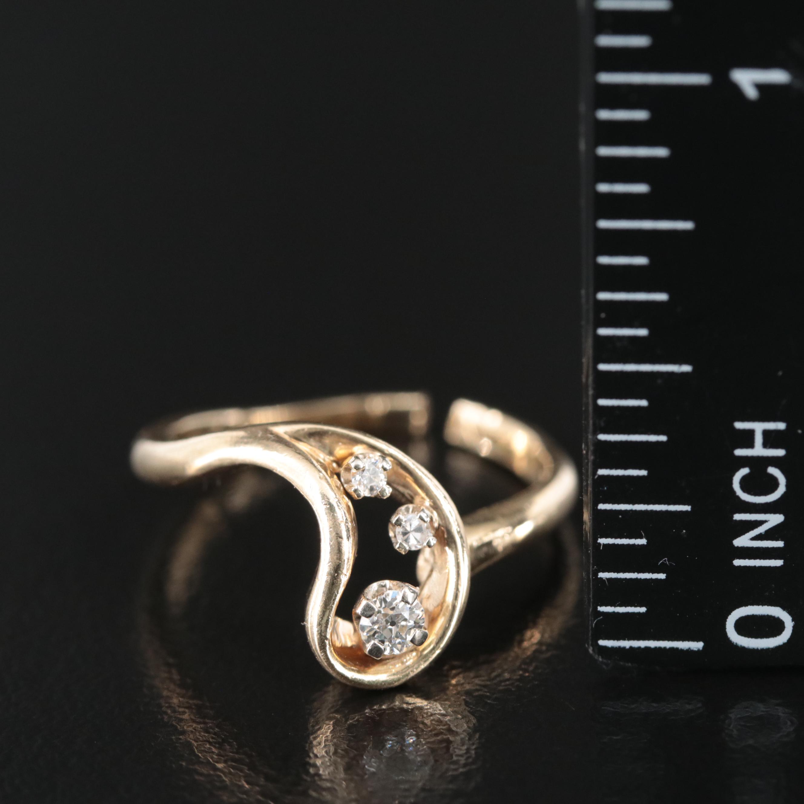 14K 0.12 CTW Diamond Ring