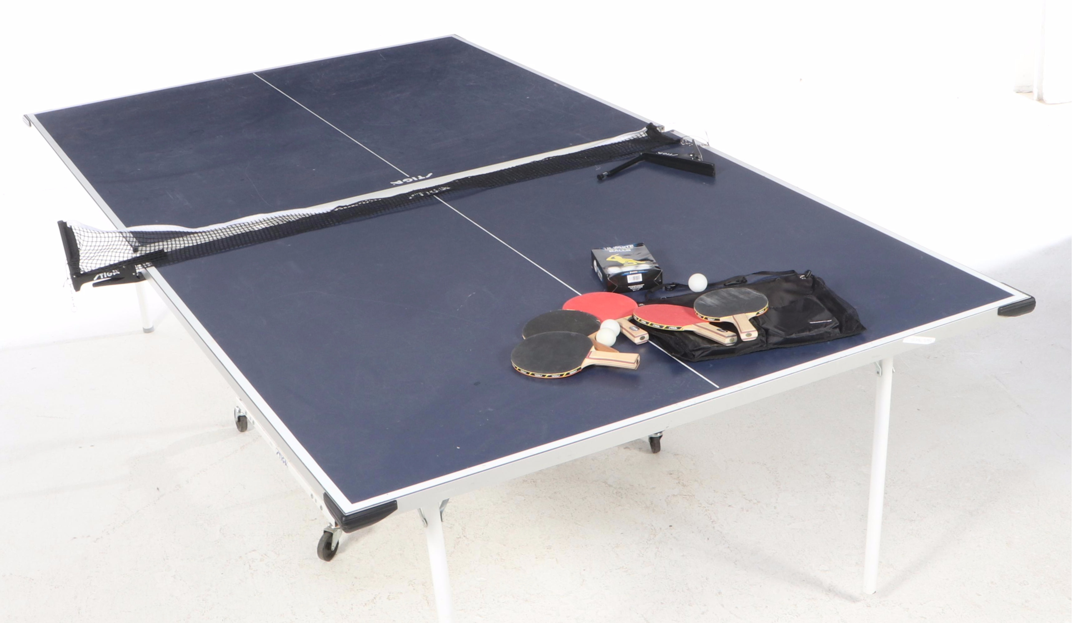 Stiga Ping Pong Table with Paddles