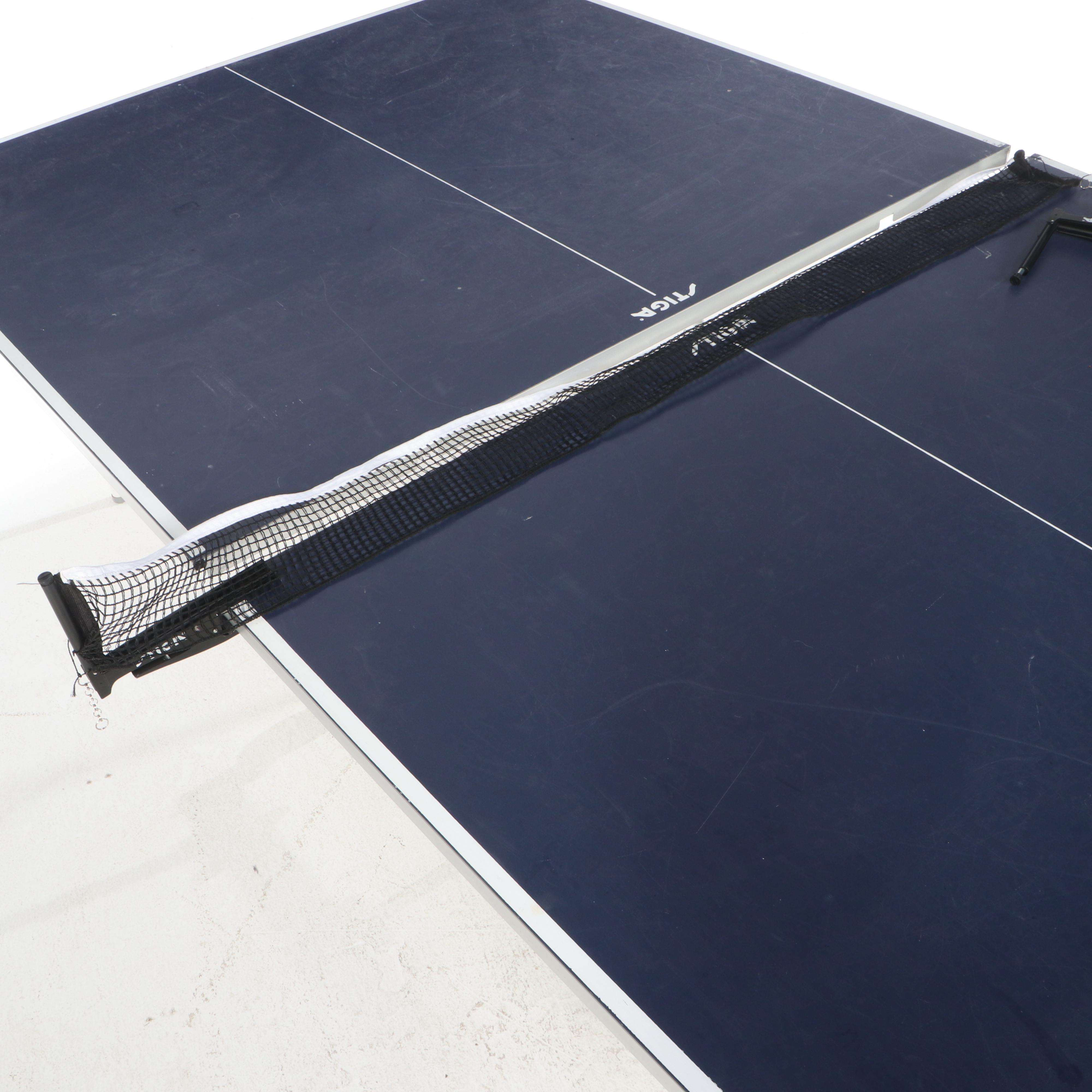 Stiga Ping Pong Table with Paddles