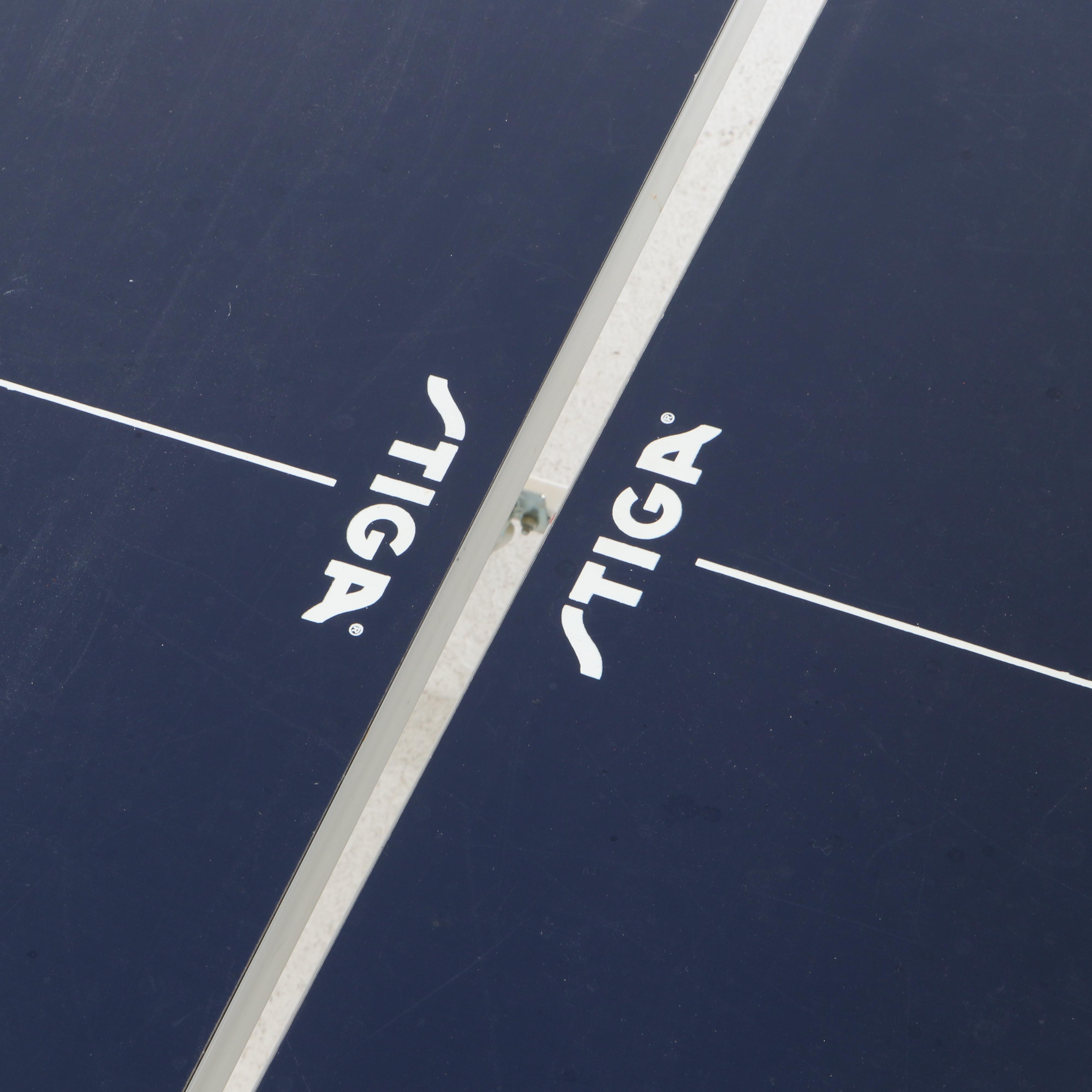 Stiga Ping Pong Table with Paddles