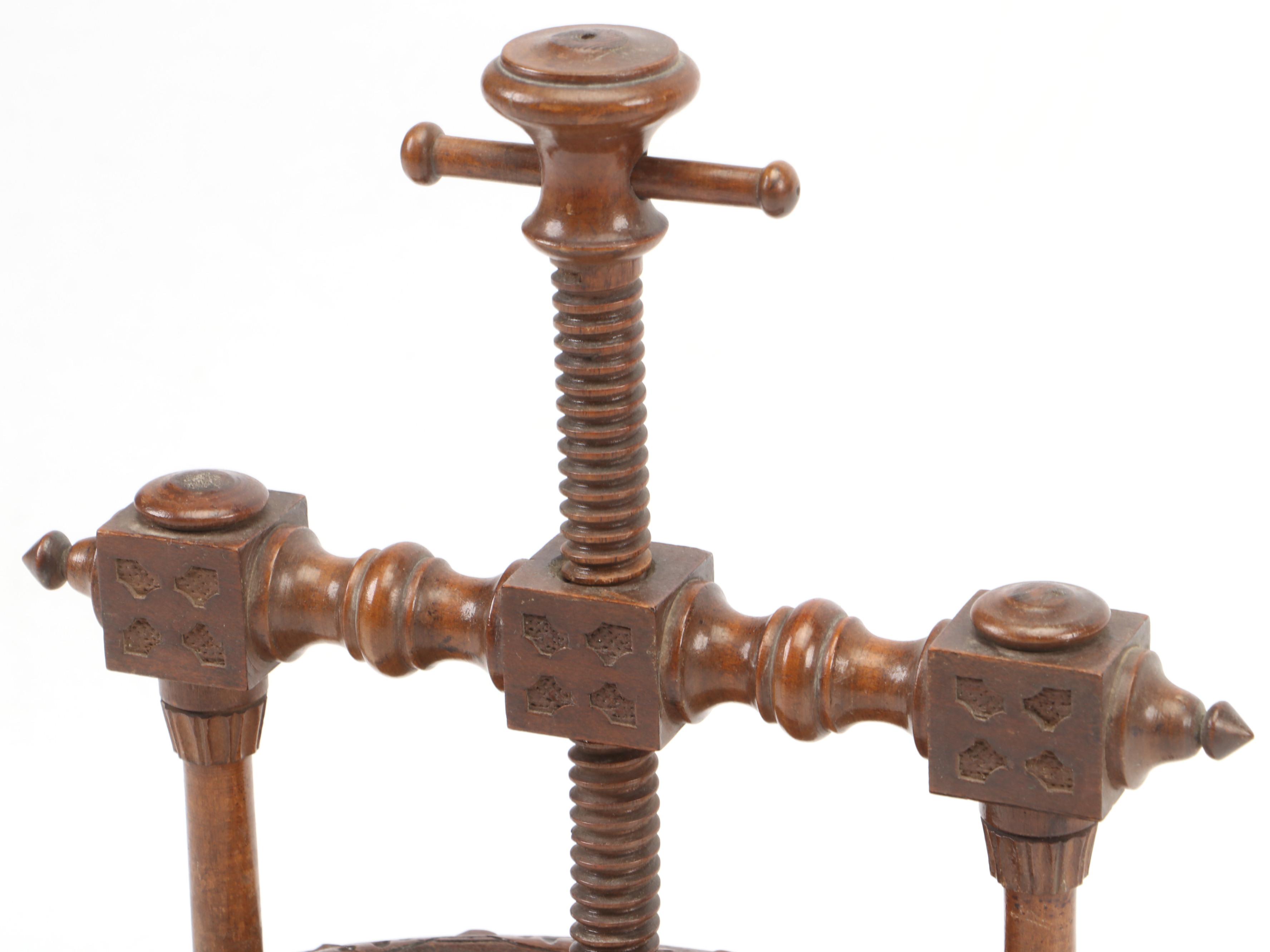 Victorian Carved Wood Flower Press