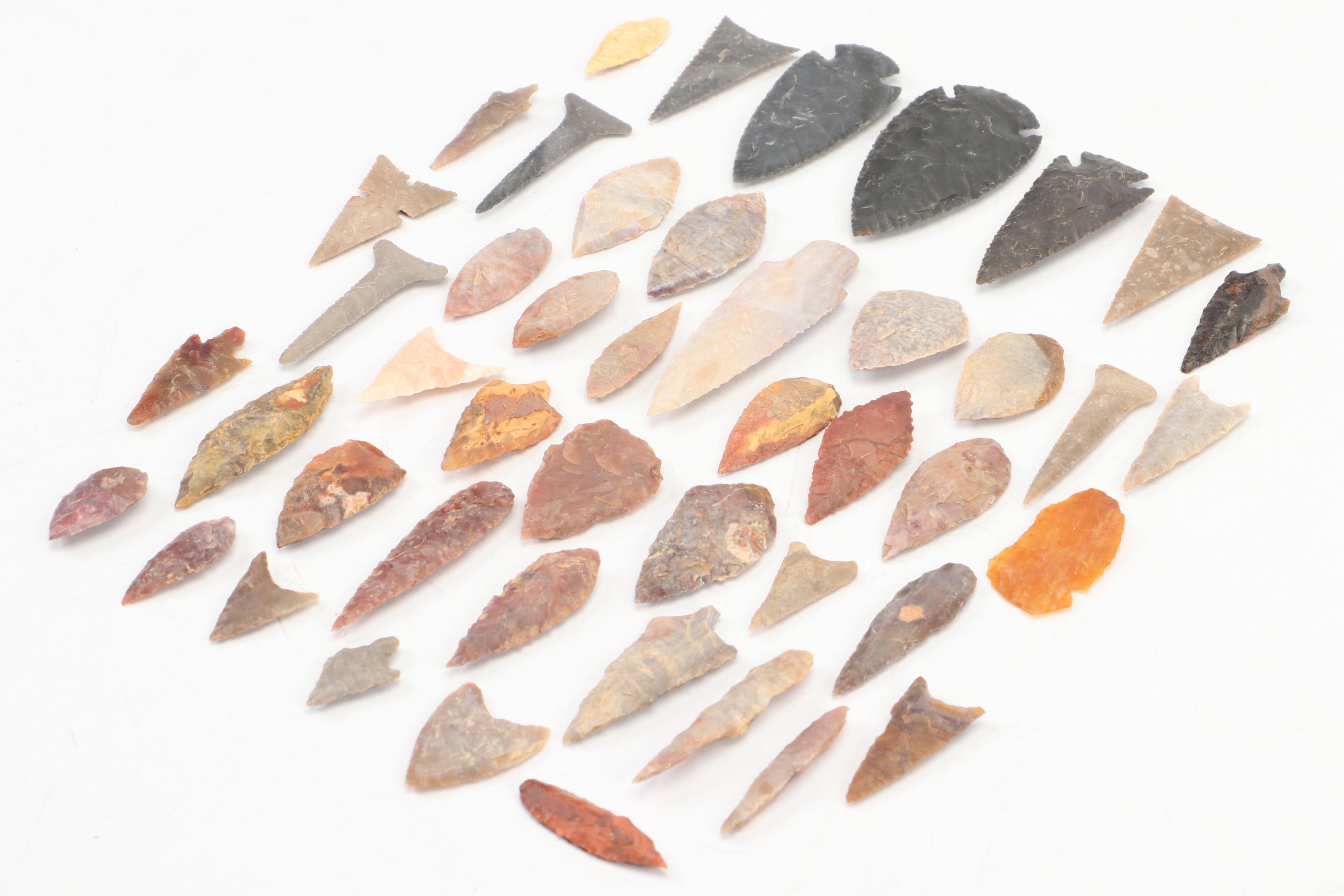 Early Native American Type Knapped Stone Projectile Points and Tools