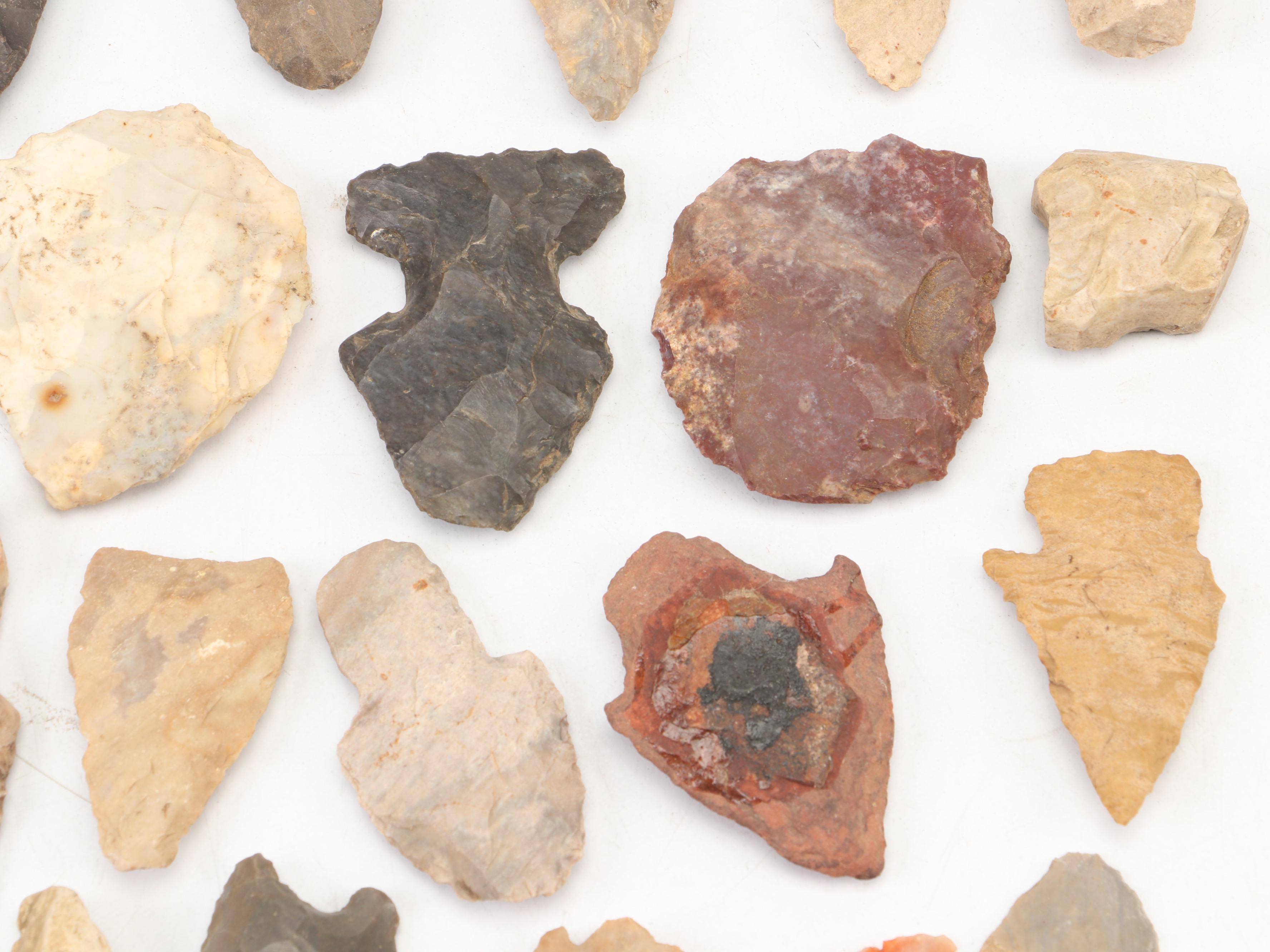 Early Native American Type Knapped Stone Projectile Points and Tools