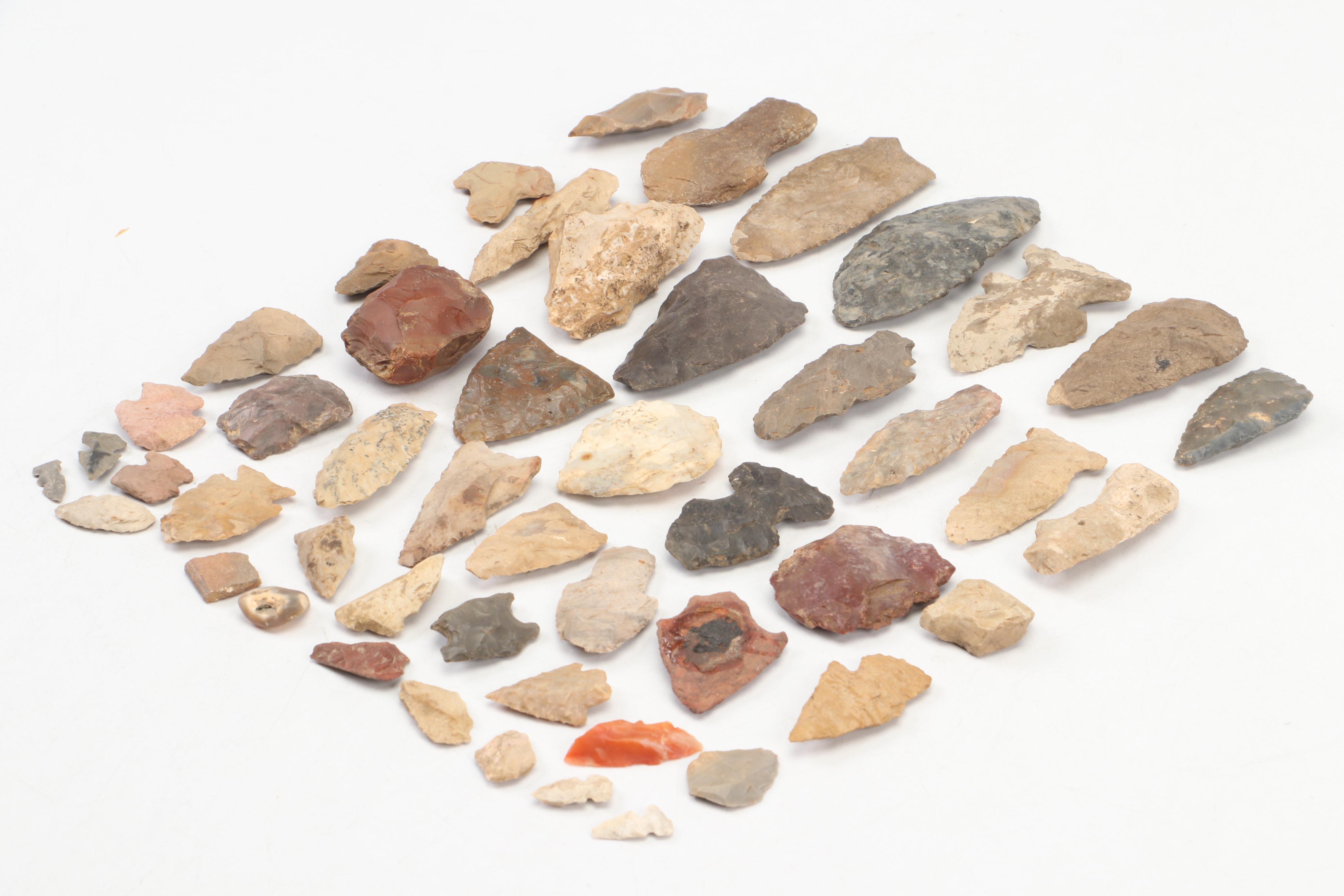 Early Native American Type Knapped Stone Projectile Points and Tools