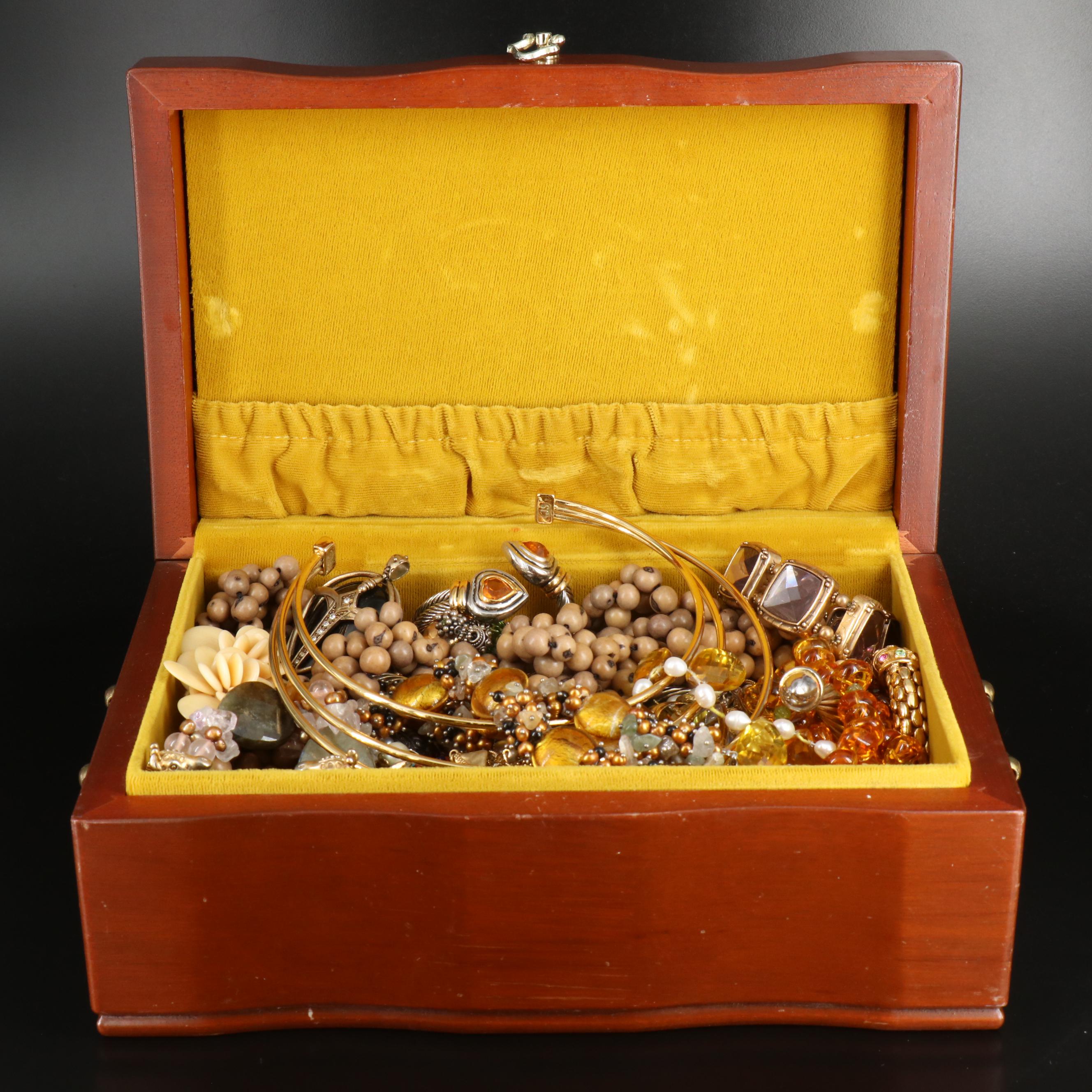 Uncommon Discoveries: Jewelry Collection