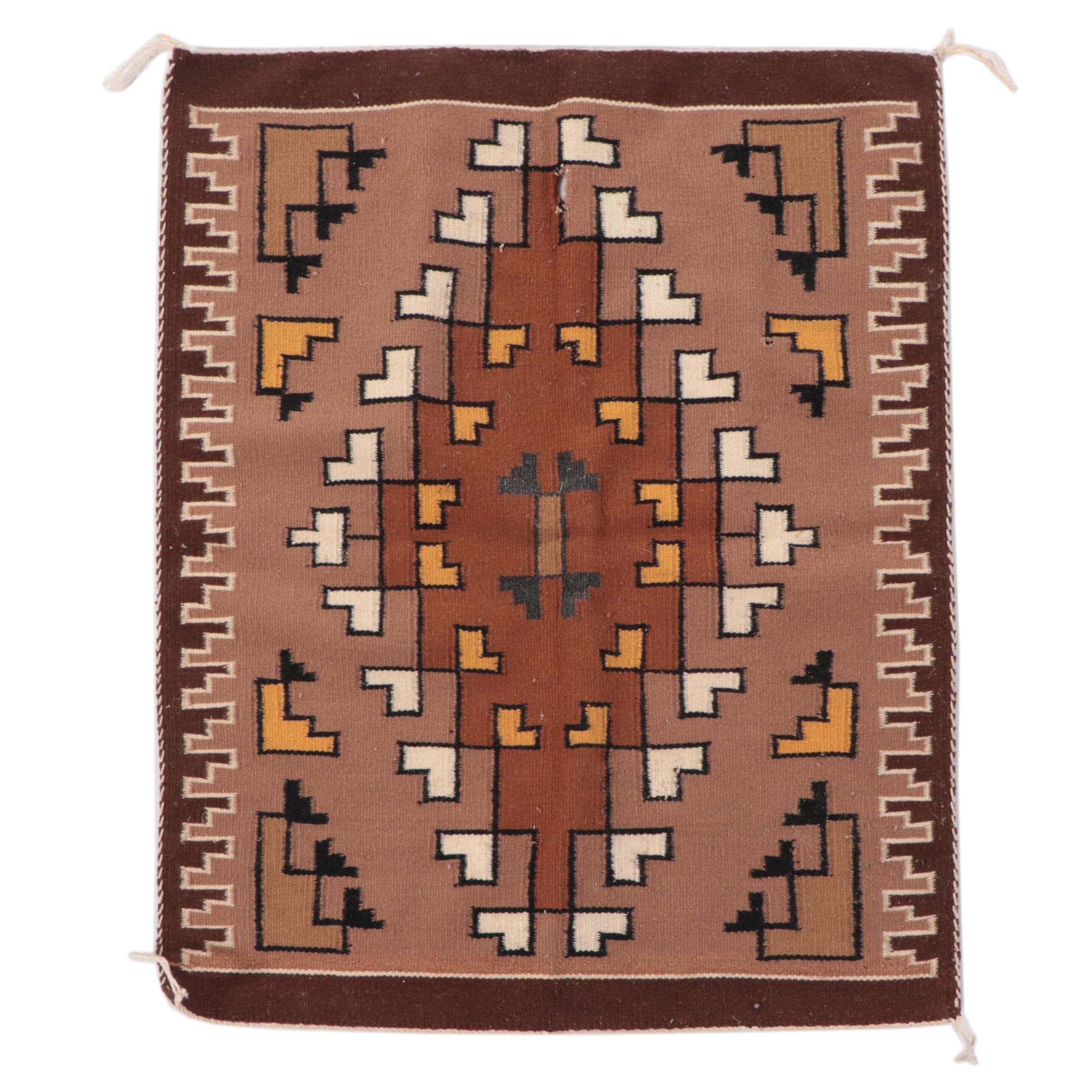 2'3 x 2'10 Handwoven Navajo Two Grey Hills Accent Rug