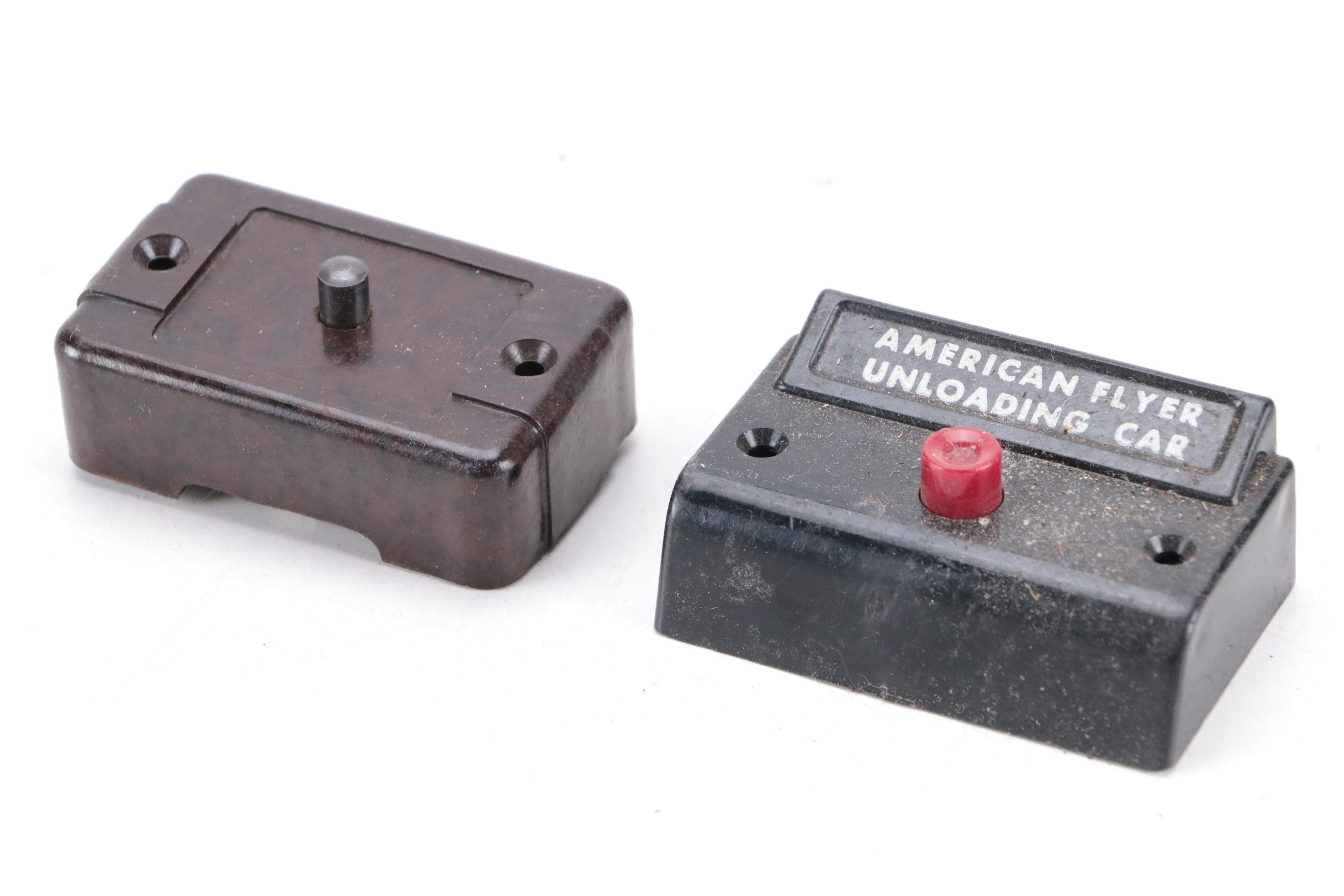 American Flyer O Gauge Locomotive and Tender with Boxcar, Tanker, and More