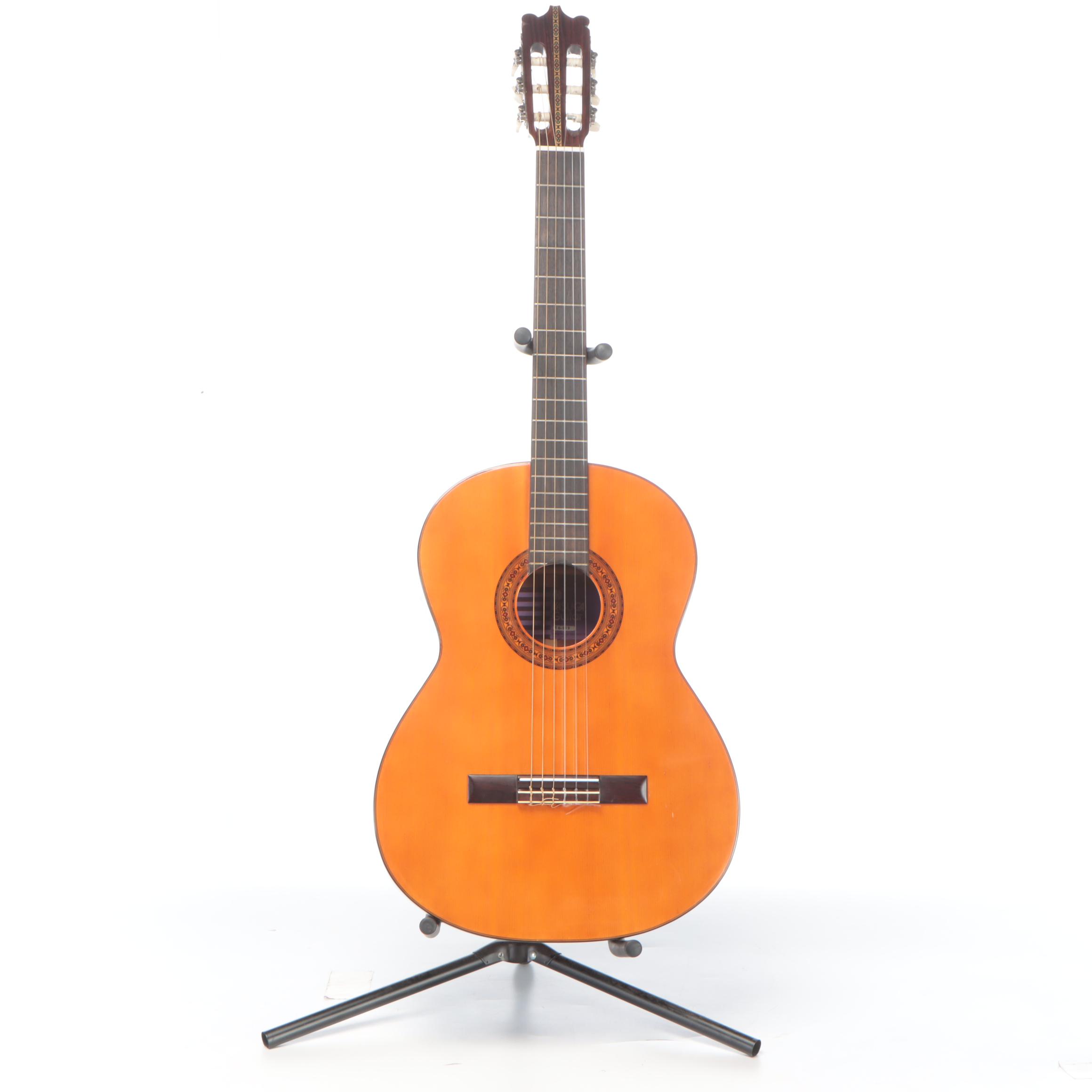Kasuga KG-312 Classical Right-Handed Acoustic Guitar