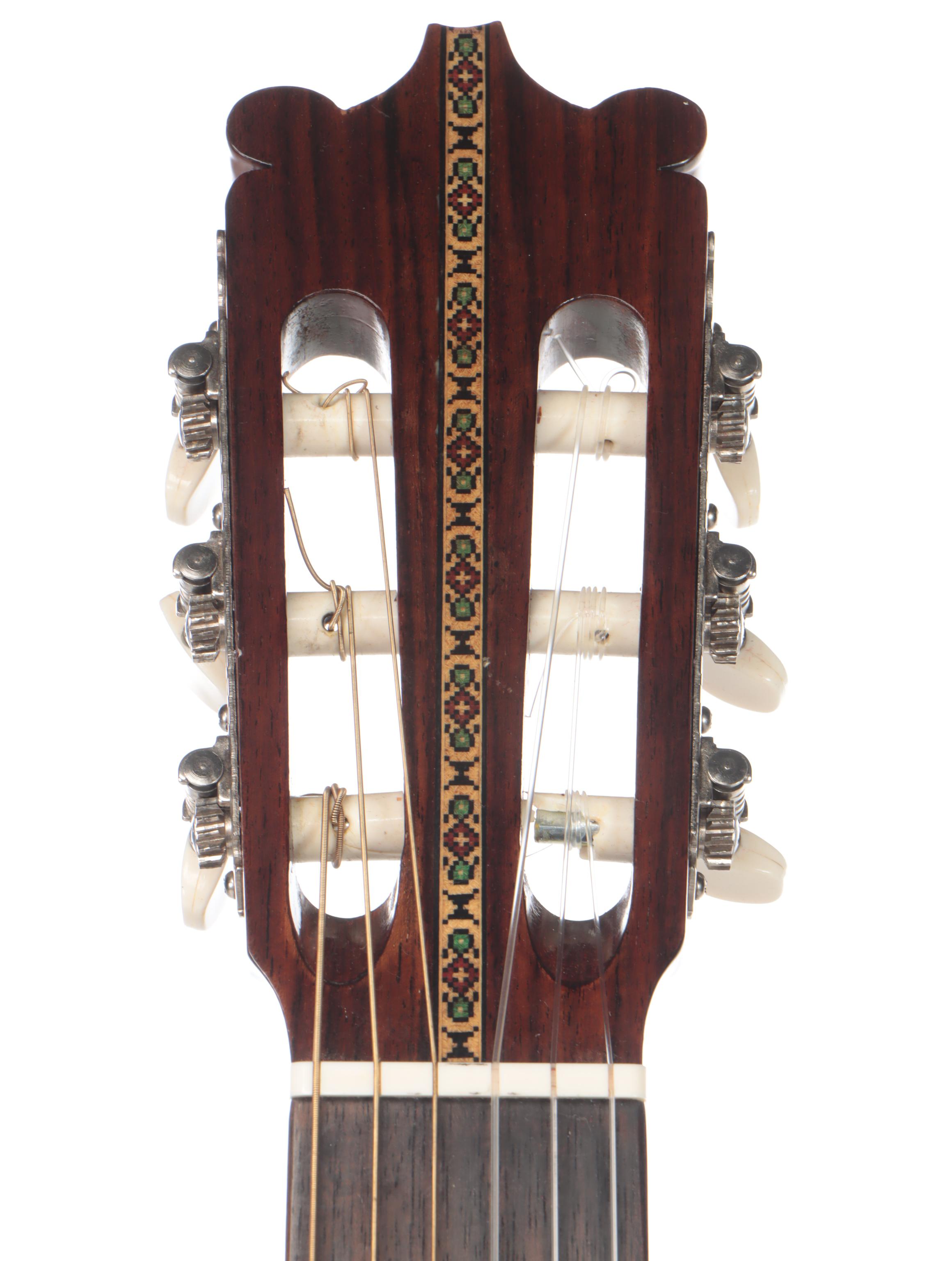 Kasuga KG-312 Classical Right-Handed Acoustic Guitar