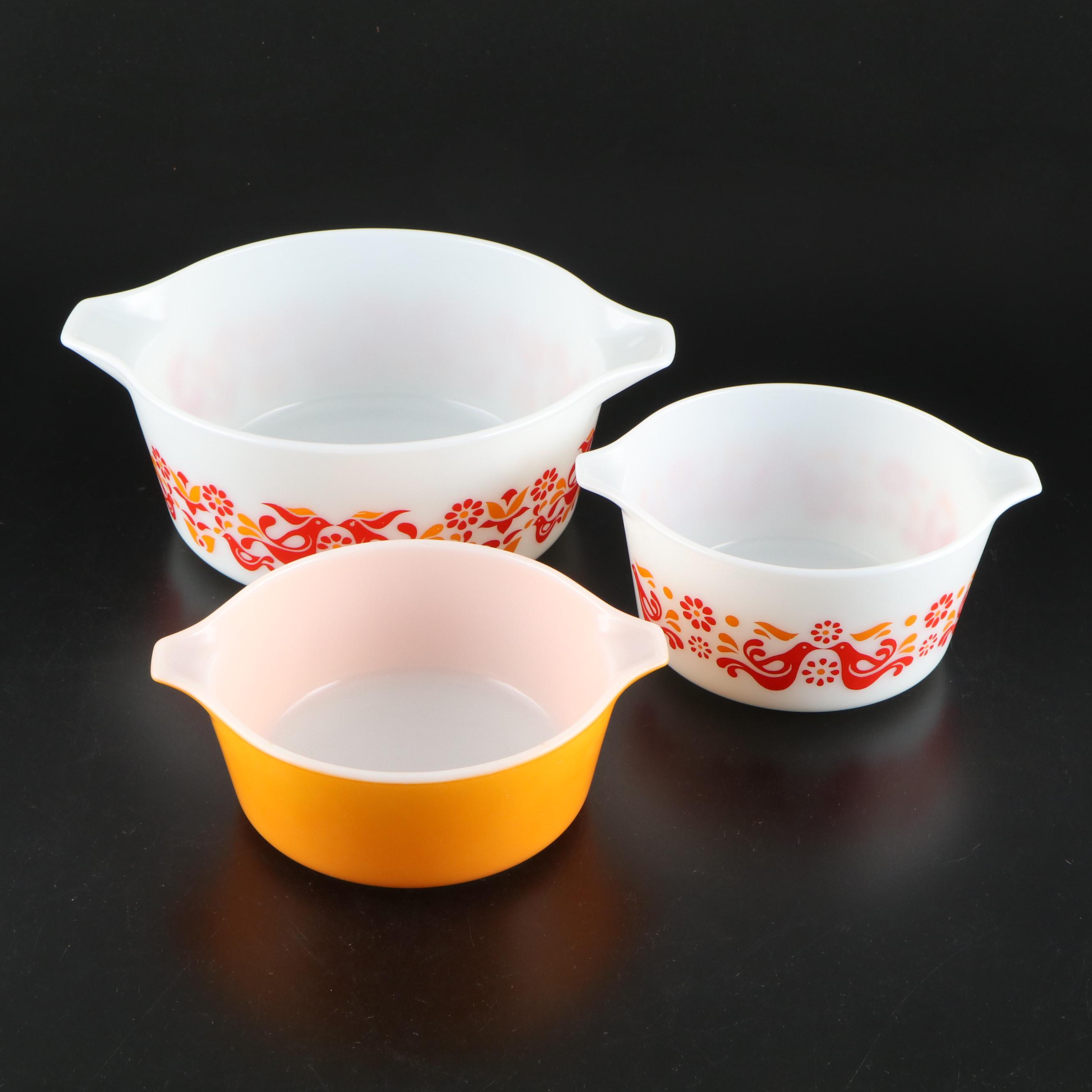 Pyrex "Friendship" Casseroles and Refrigerator Glass