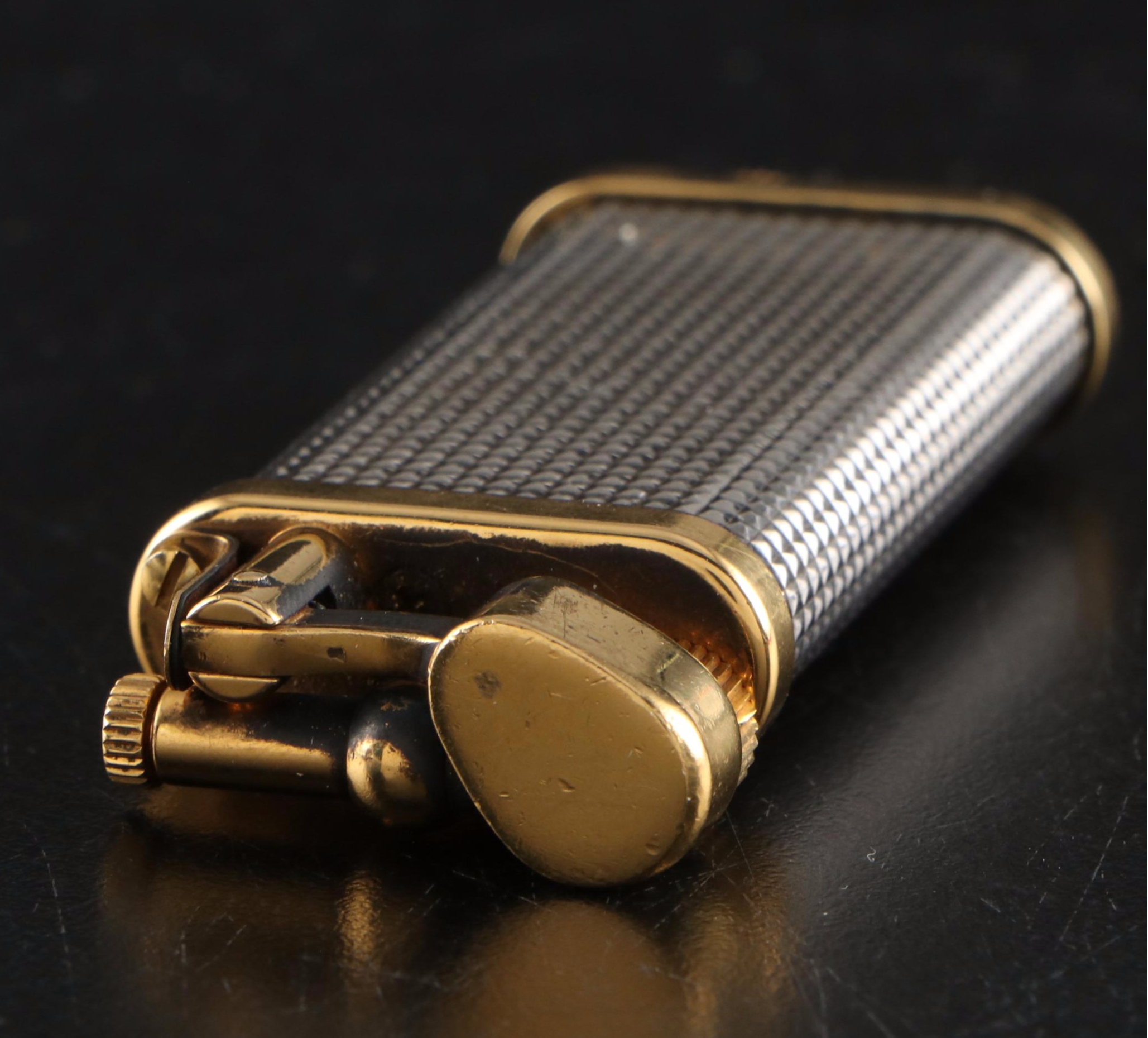 Dunhill English "Unique" Lift-Arm Lighter