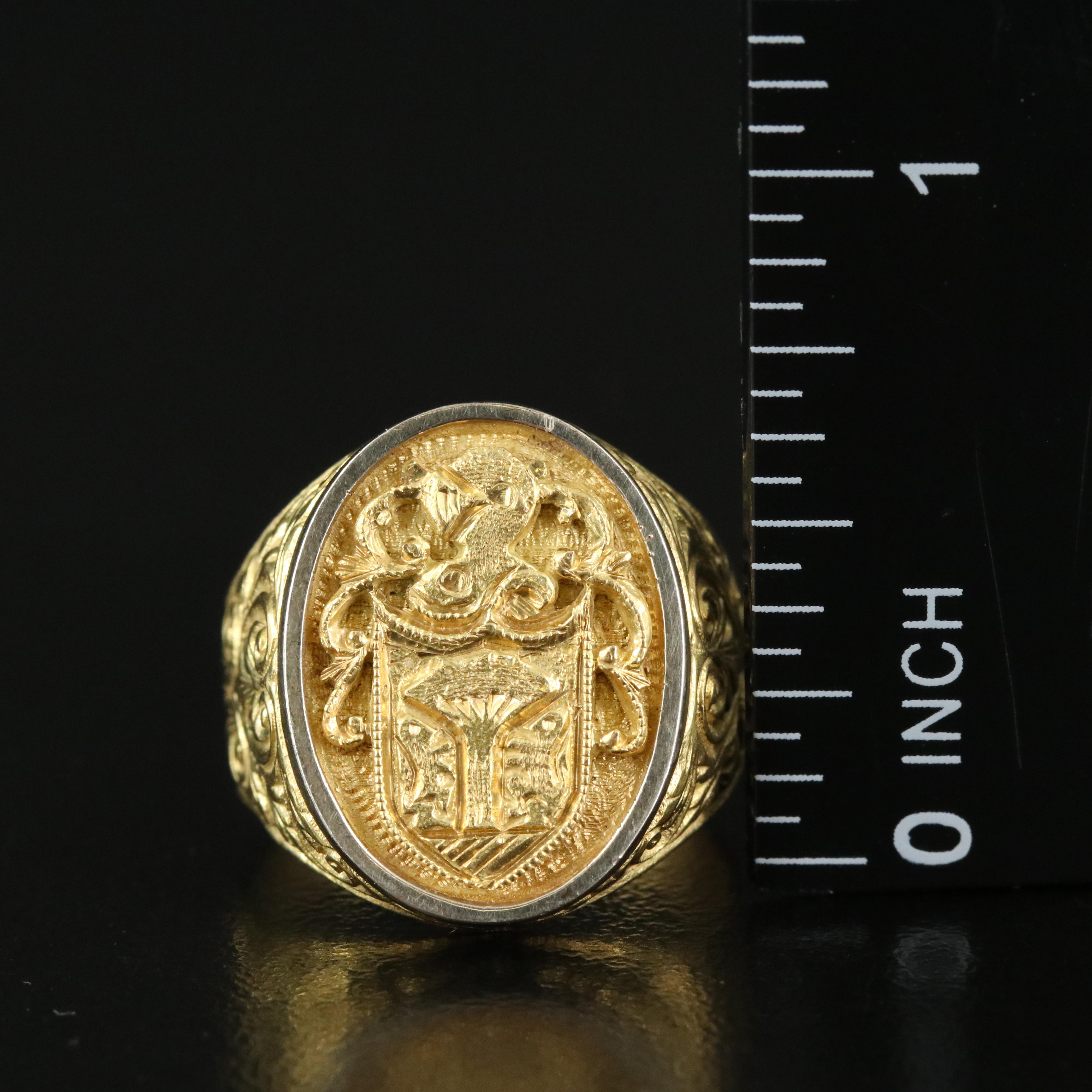 18K Coat of Arms Signet Ring