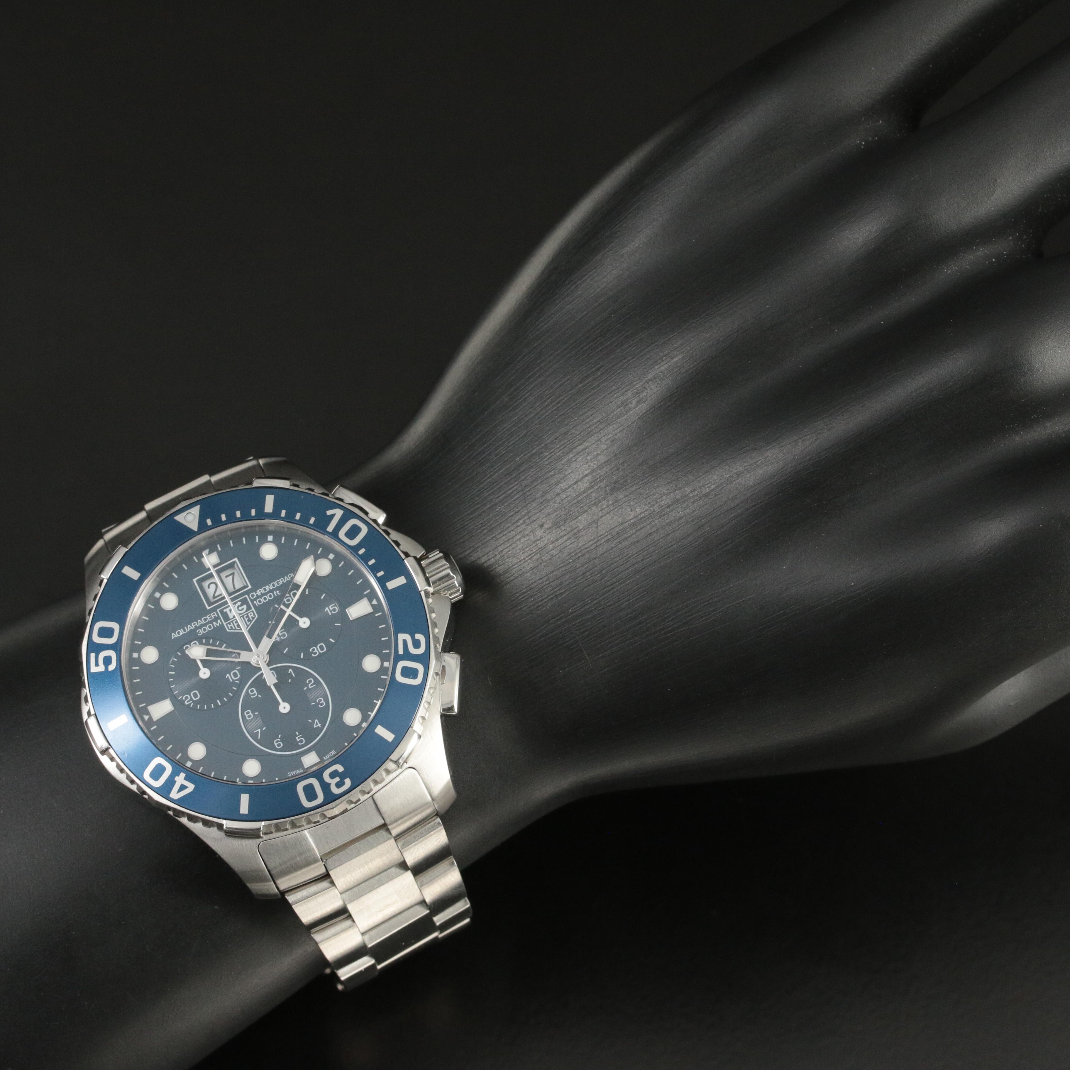 TAG Heuer Aquaracer Grande Date Blue 43mm Quartz Watch