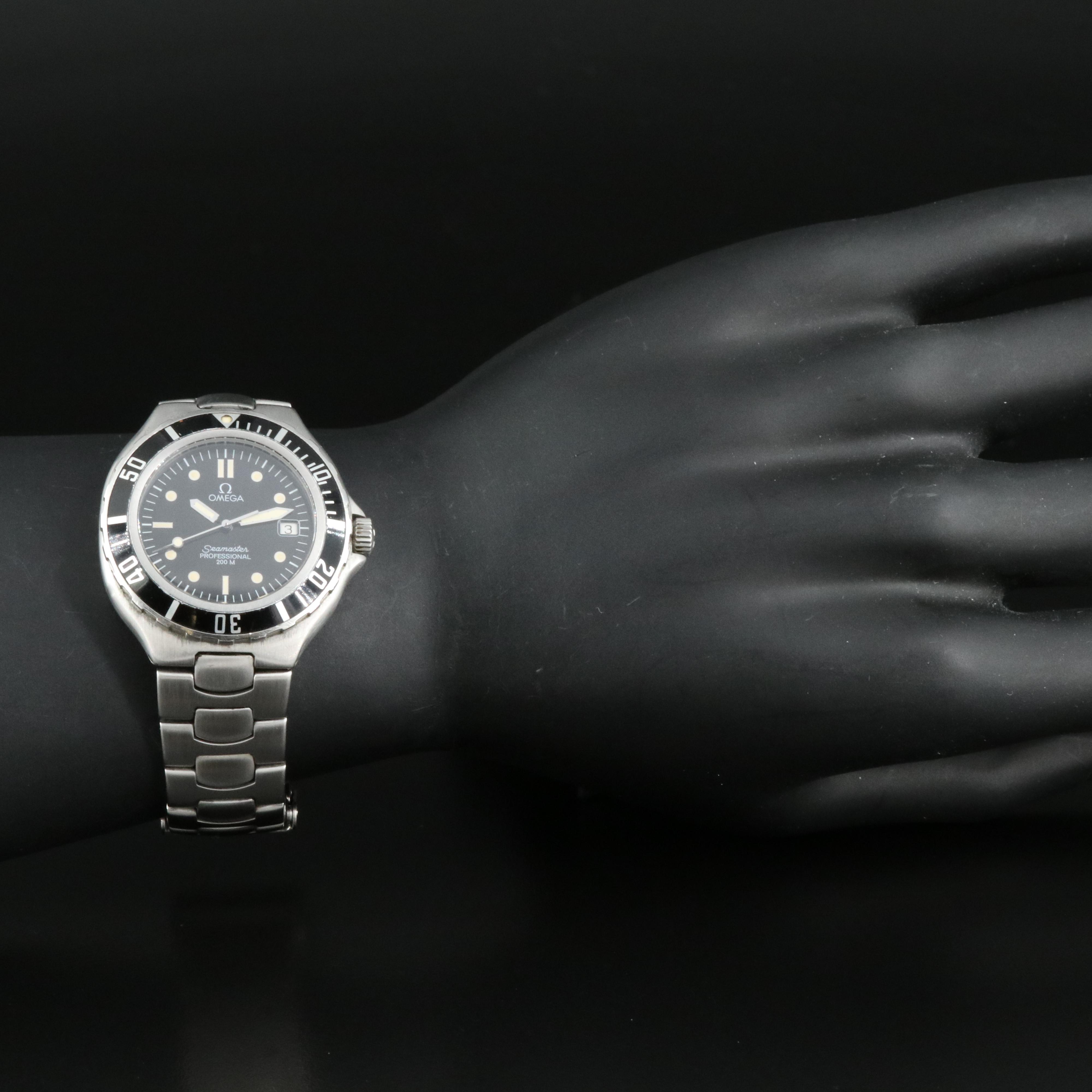 Omega Seamaster 200M Steel 36MM Black Dial Quartz Watch