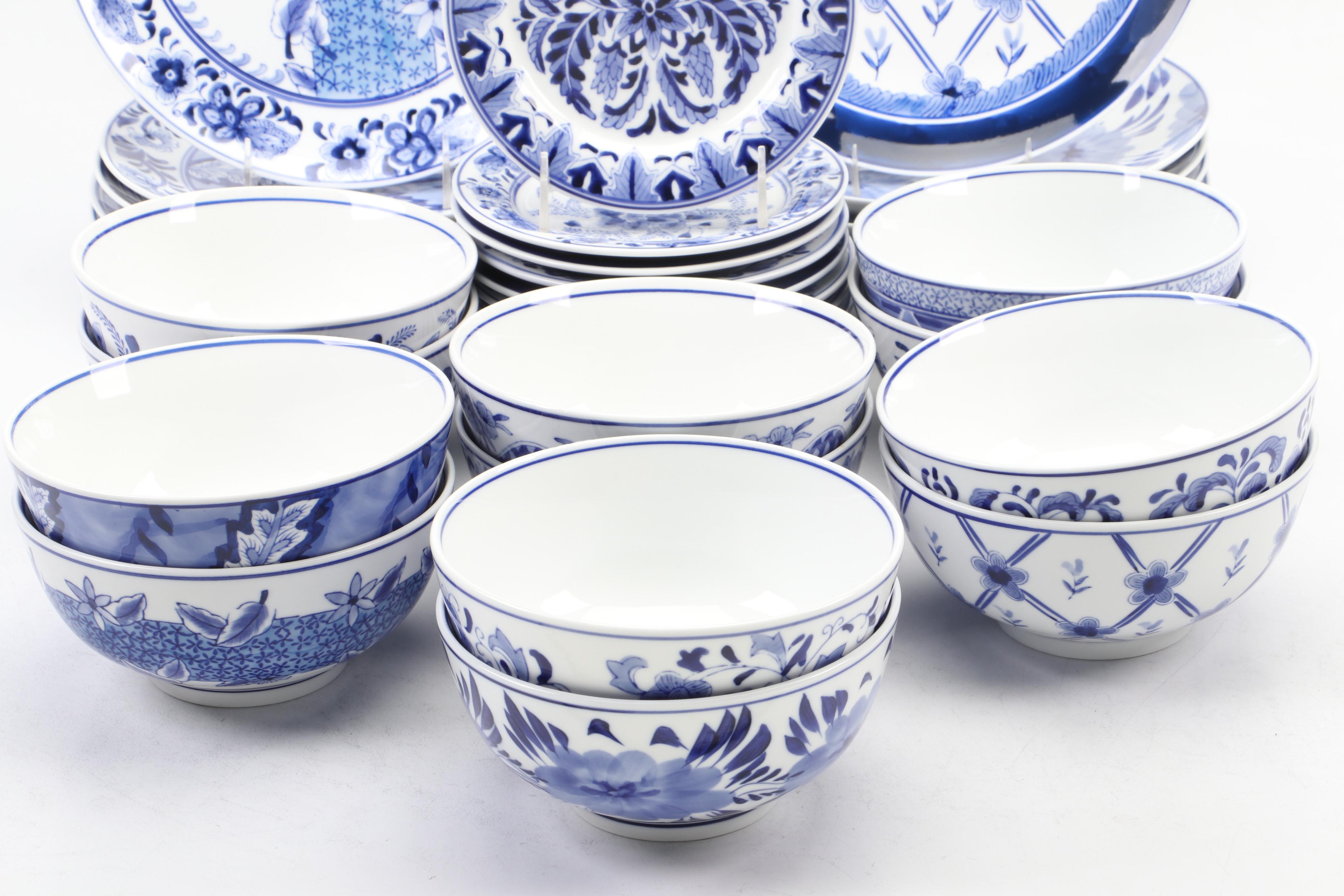 Chinese Style Blue and White Porcelain Dinnerware