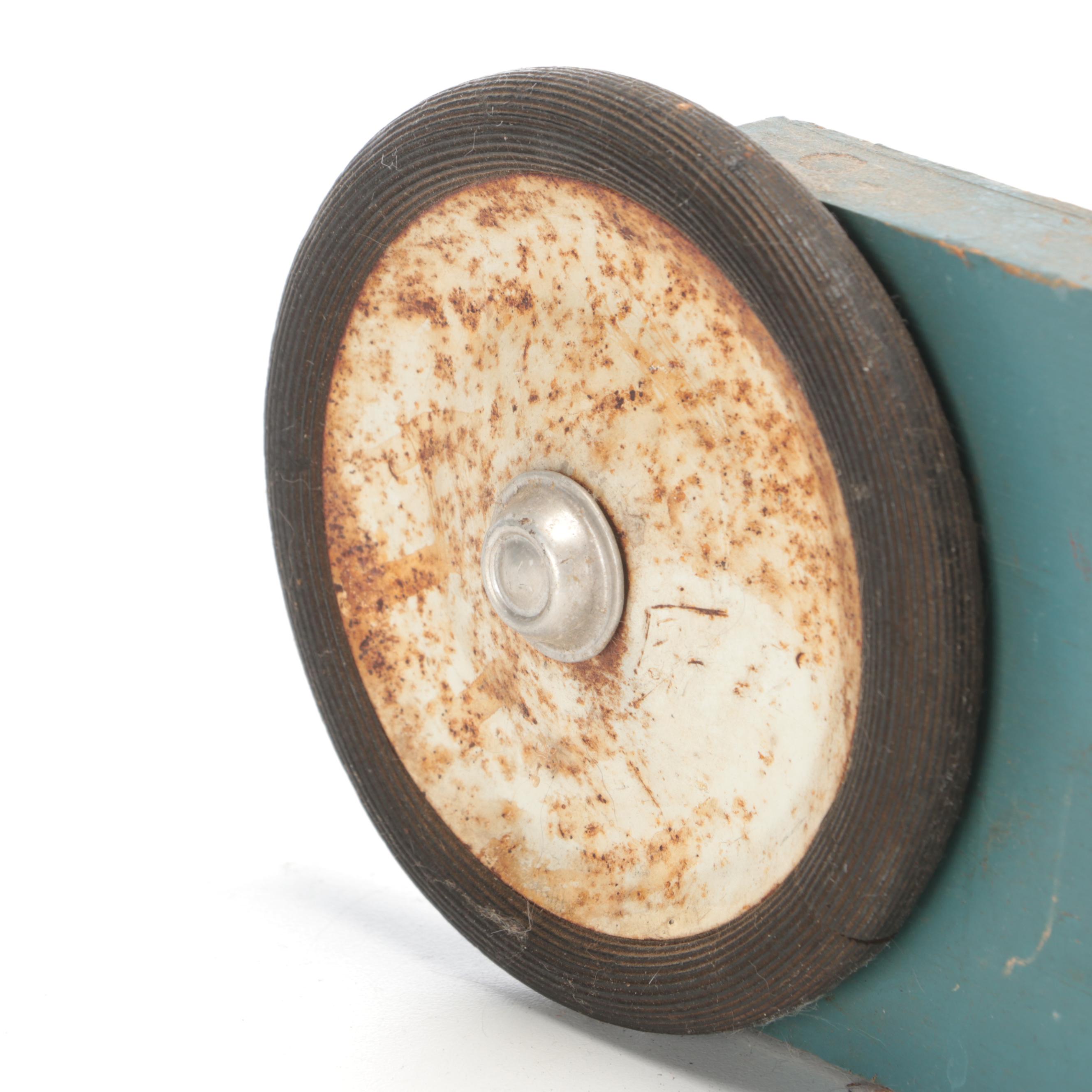 Lawn Croquet Rolling Caddy With Mallets and Balls