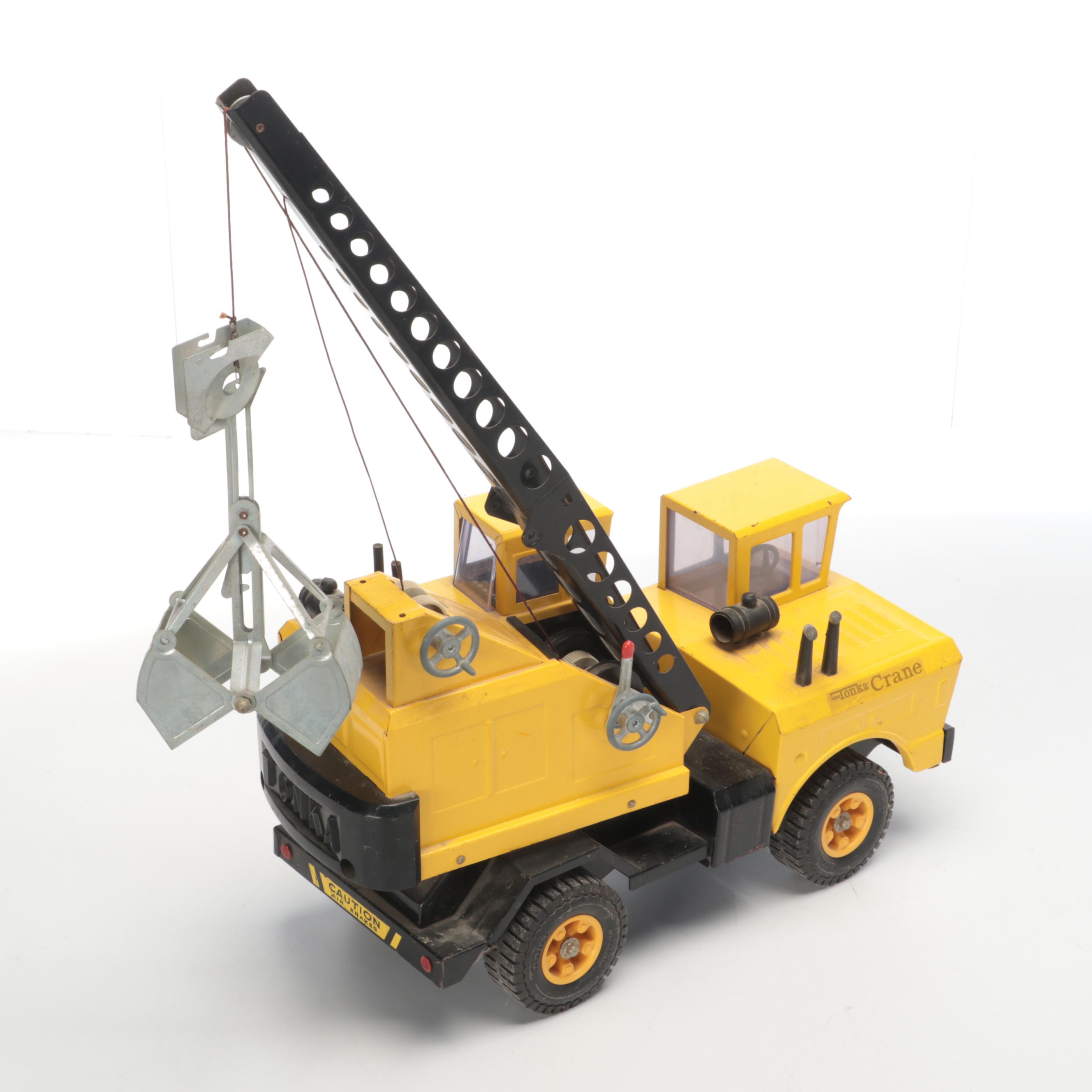 First Generation Tonka Tin Litho Hydraulic Dump Truck and Mobile Crane