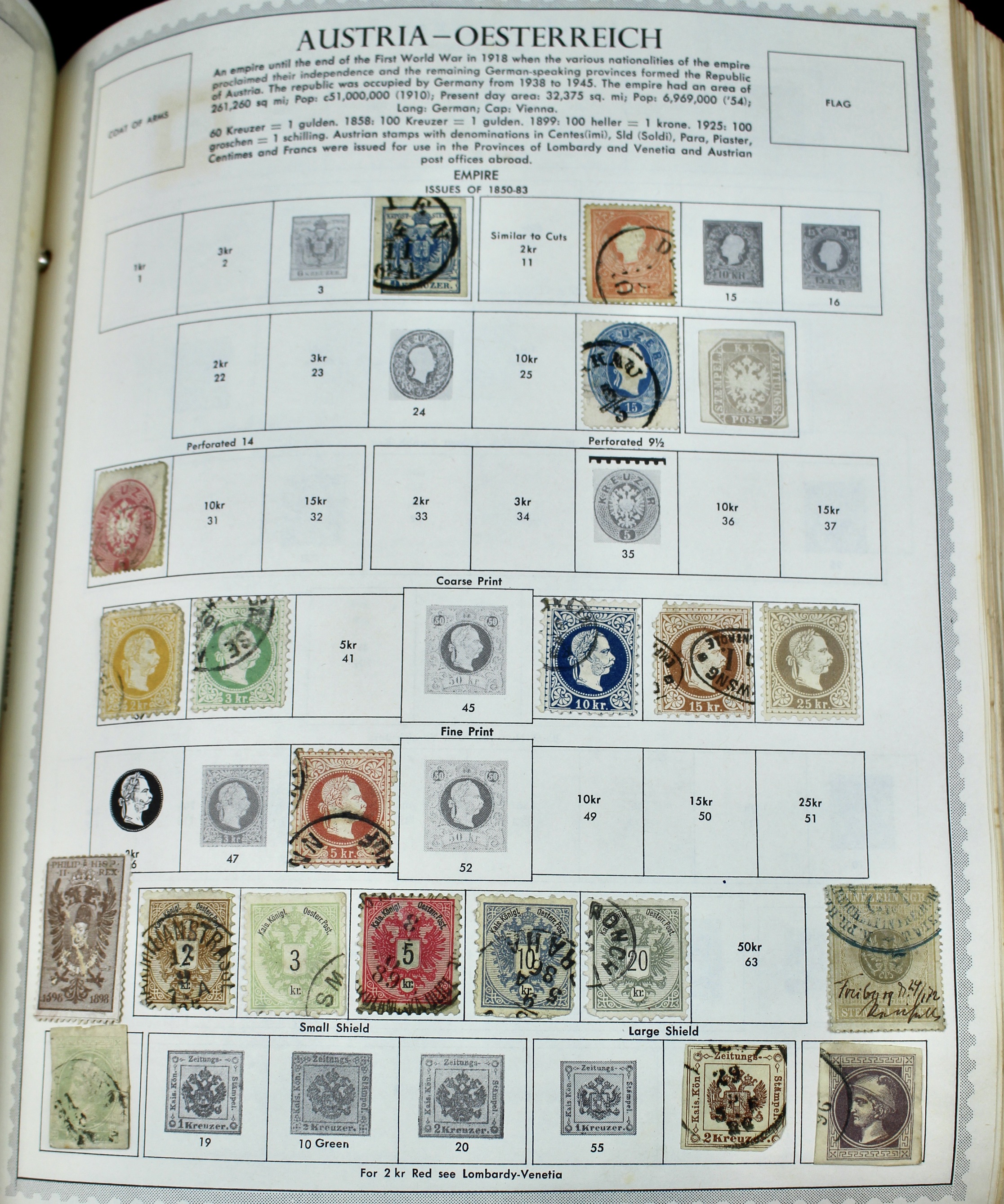 Minkus Supreme Global Stamp Album (A-D)