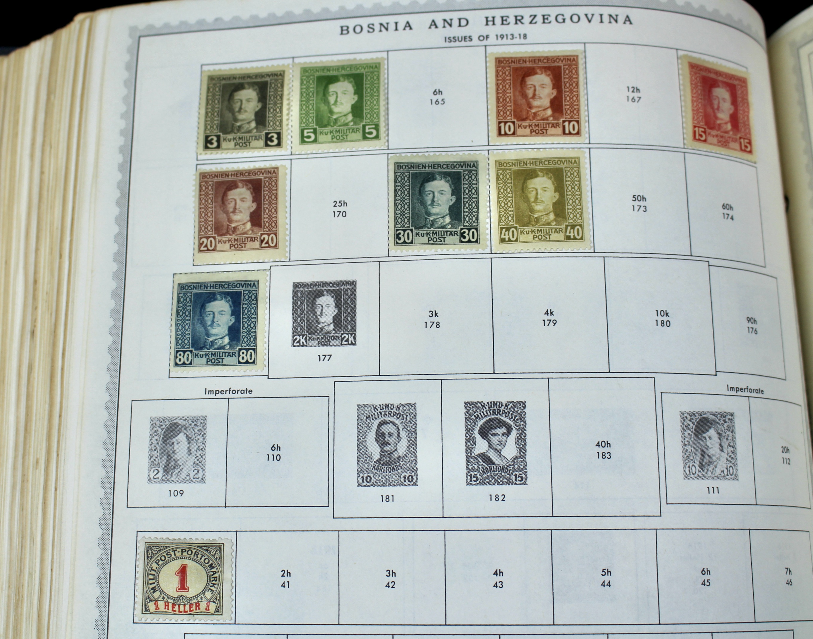 Minkus Supreme Global Stamp Album (A-D)