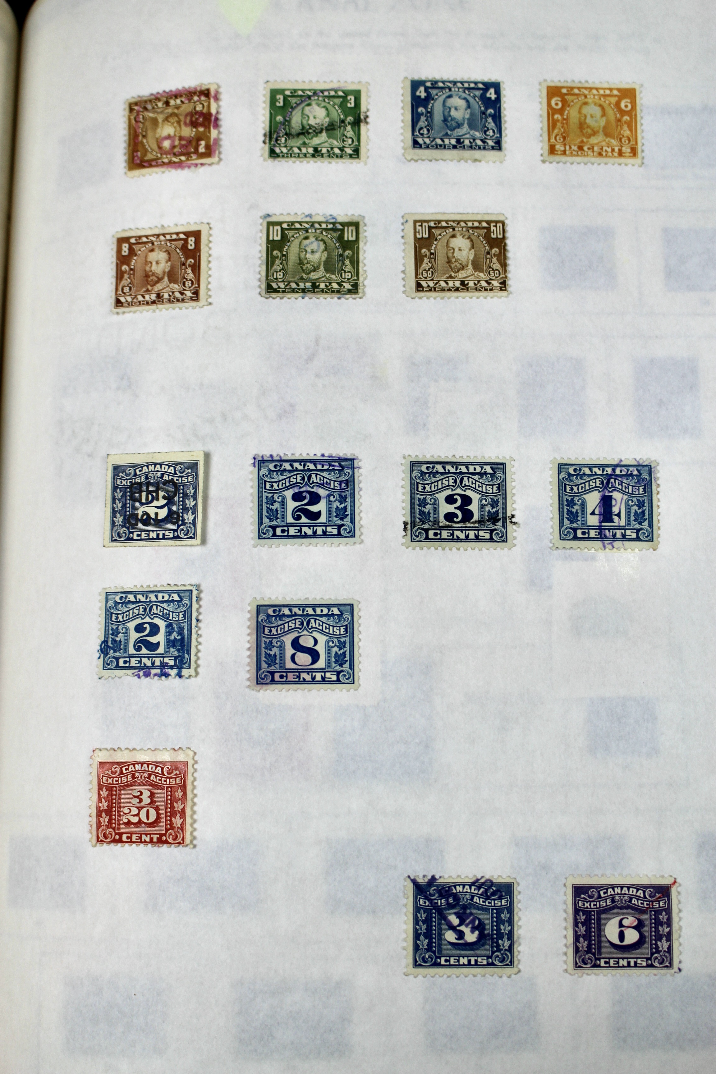 Minkus Supreme Global Stamp Album (A-D)