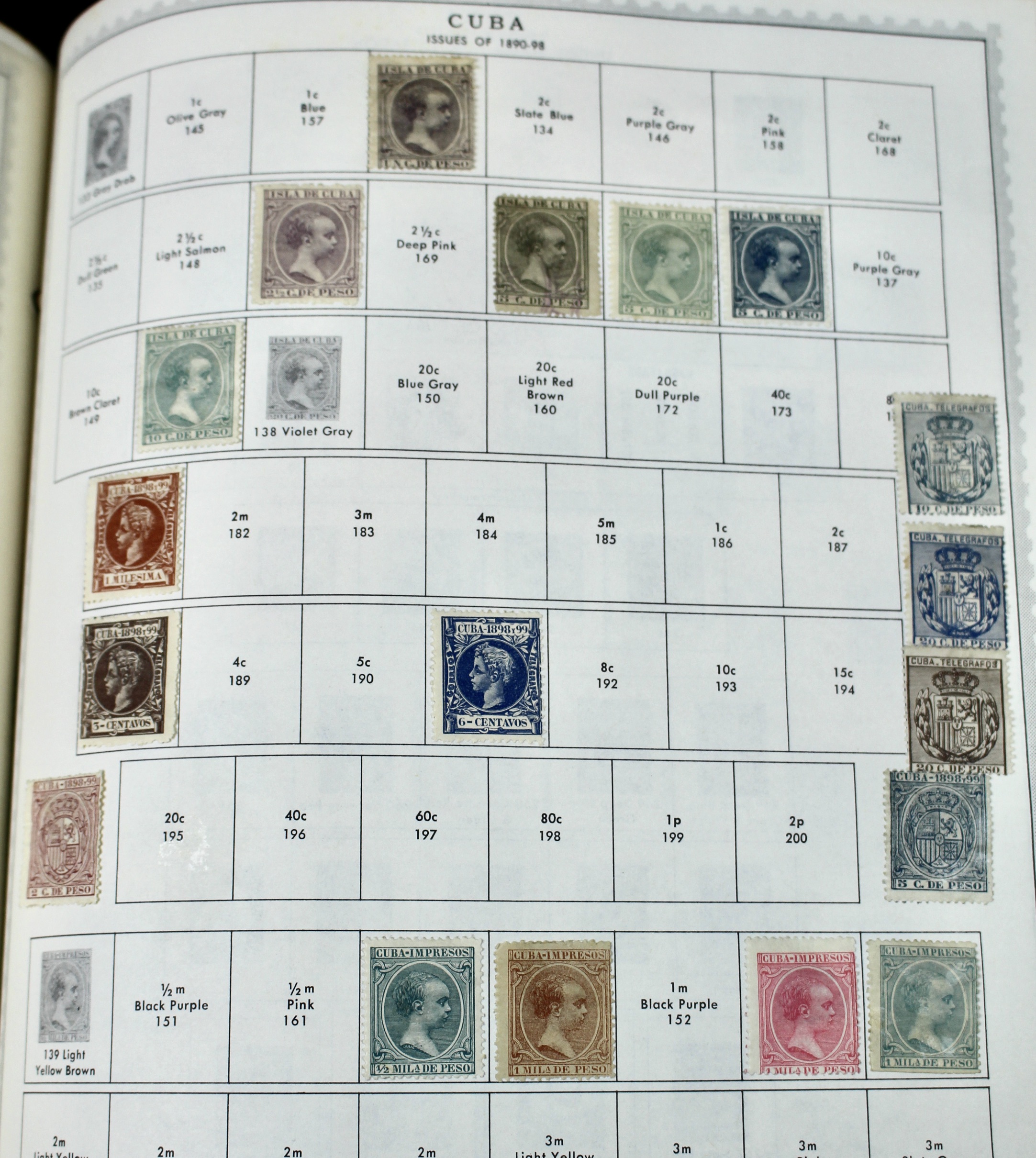 Minkus Supreme Global Stamp Album (A-D)