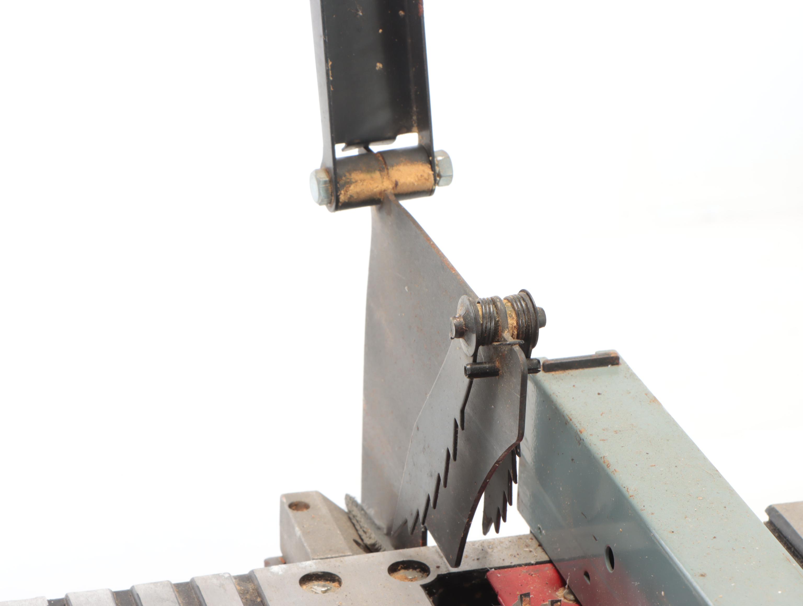 Delta 10" Motorized Bench Saw