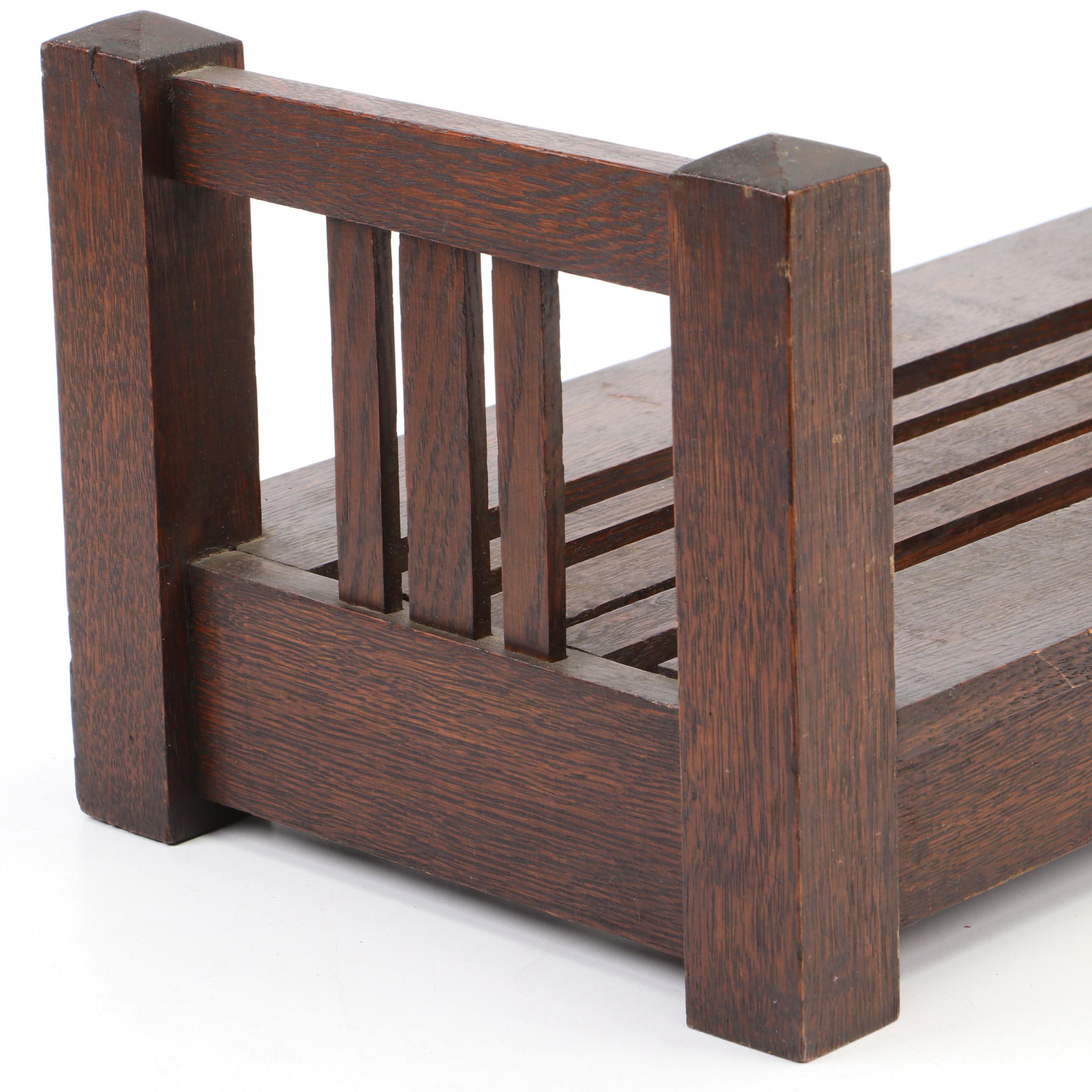 Arts and Crafts Dark Stained Oak Book Rack | EBTH