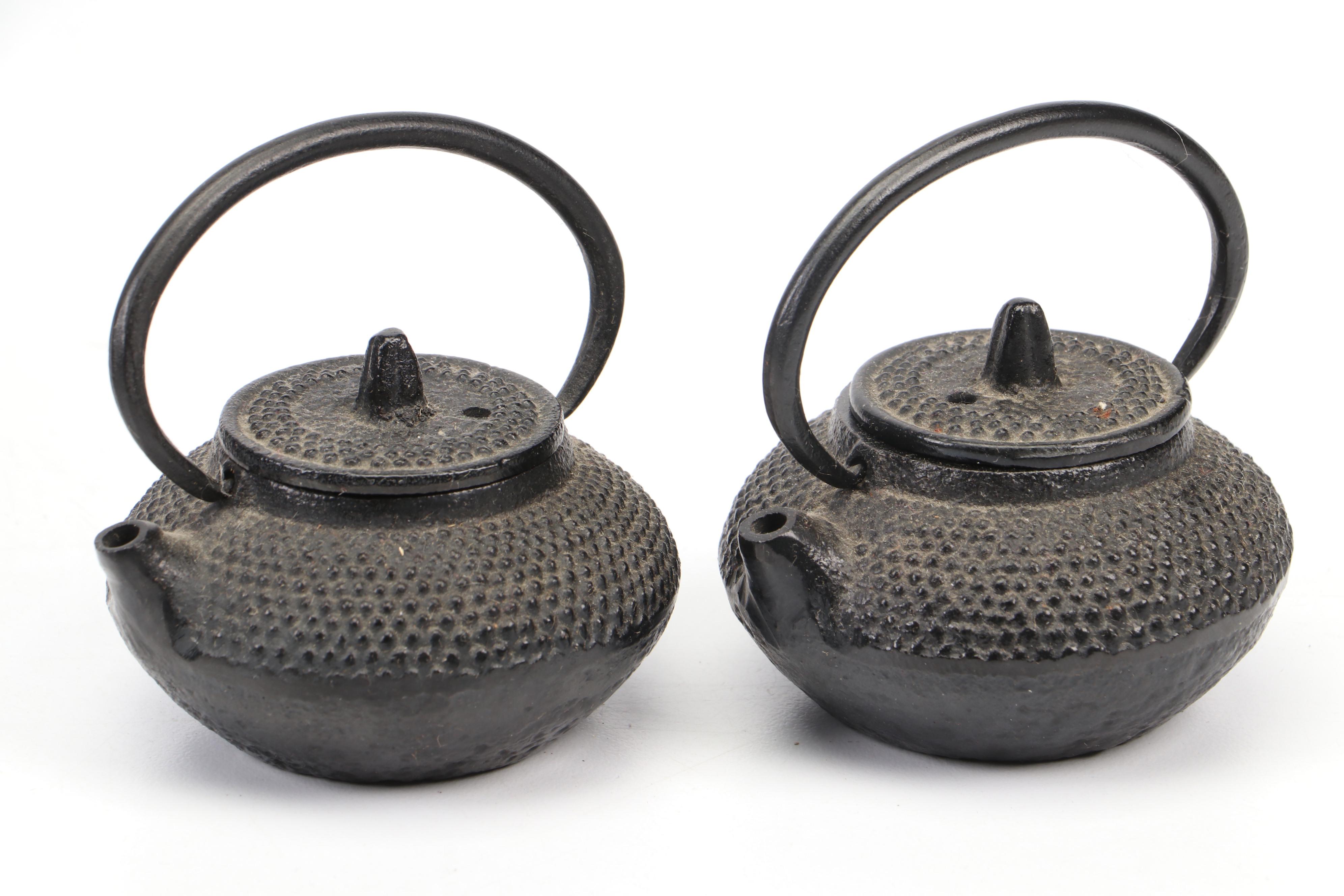 Chinese Terracotta Warrior Figurines and Other Decor