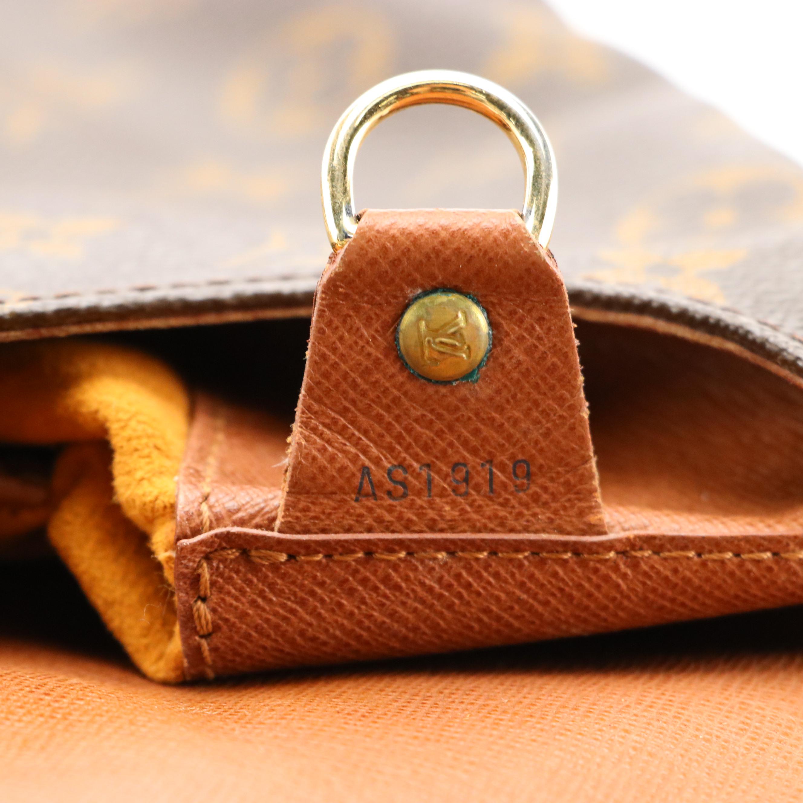 Louis Vuitton Musette Crossbody in Monogram Coated Canvas