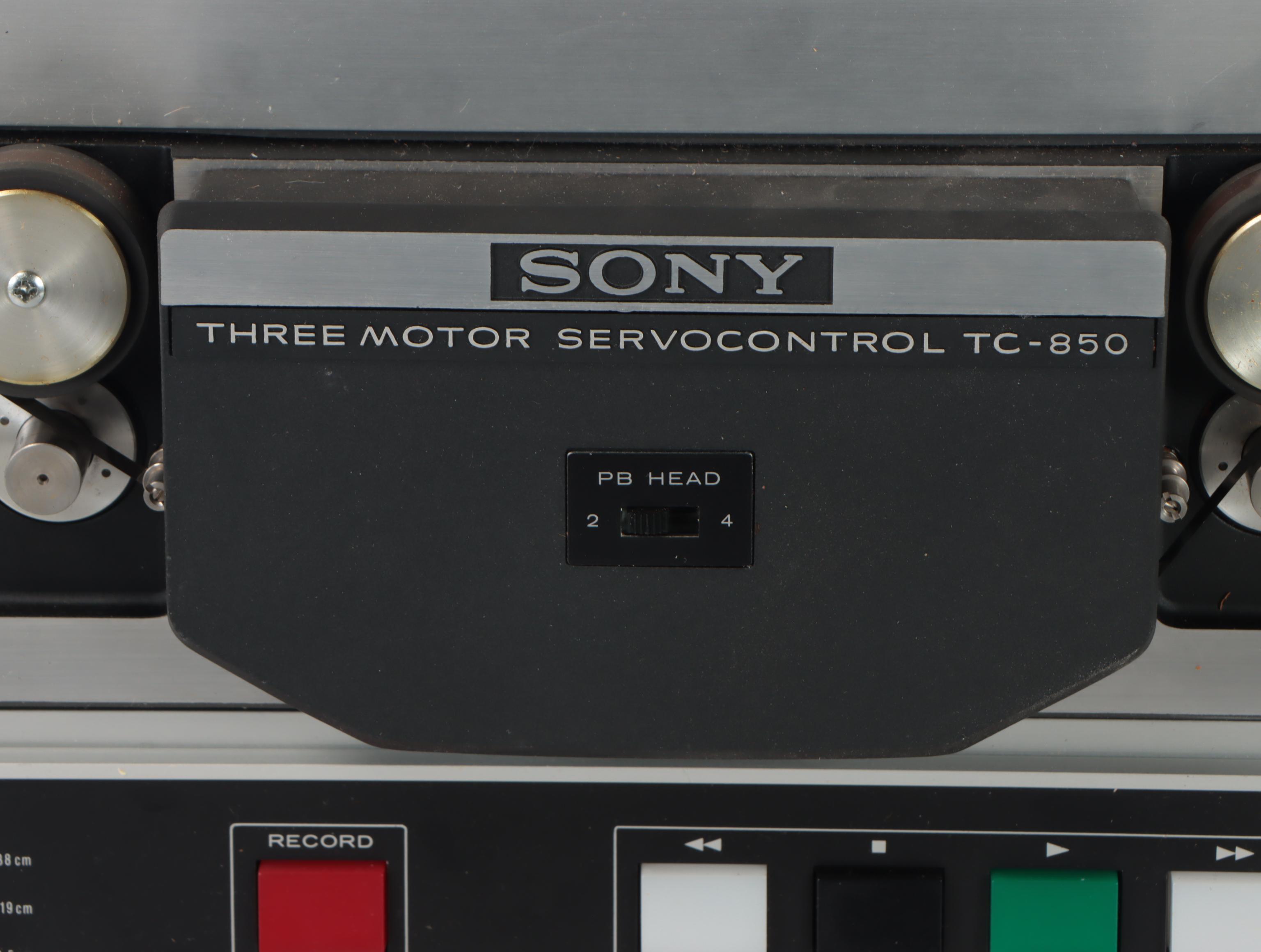 Sony Three Motor Servocontrol TC-850 Reel to Reel Tape Recorder